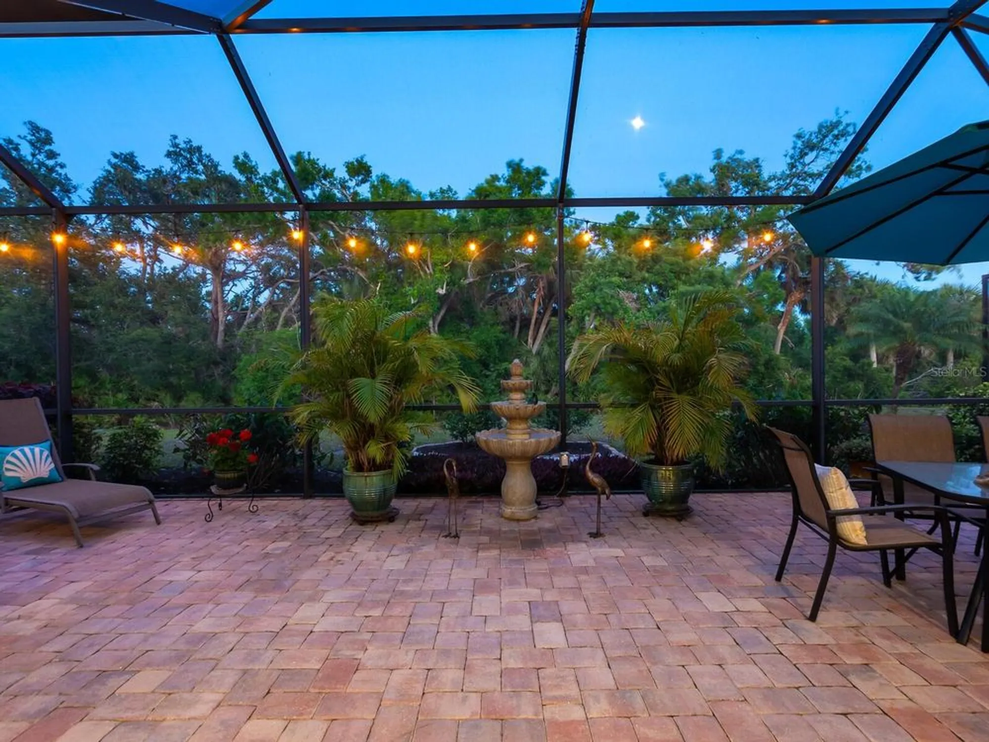 Property Slideshow image 28 of 67 | 27336 driver ln, Englewood, FL, 34223
