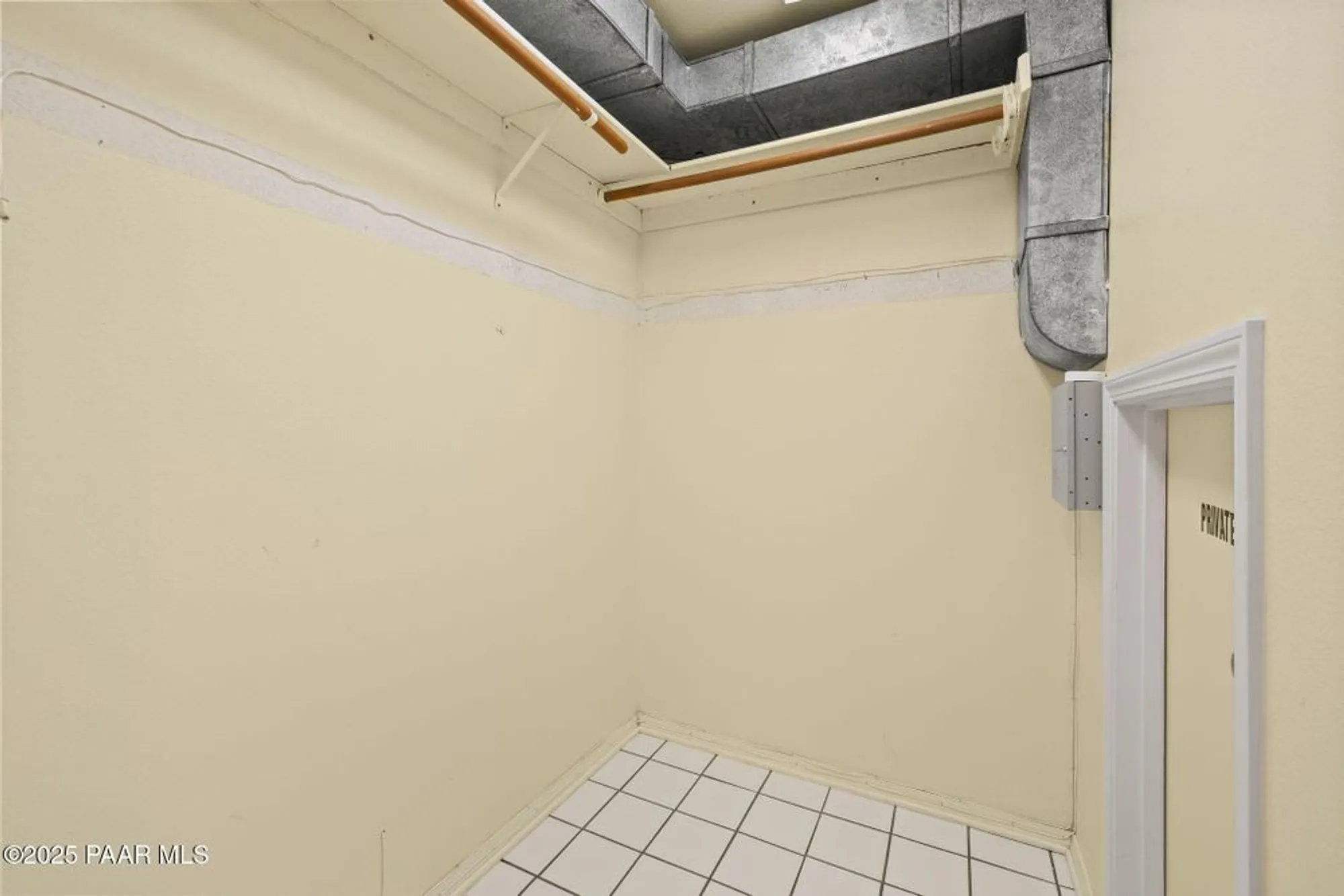 Property Slideshow image 27 of 77 | 4921 summit cir, Prescott, AZ, 86301