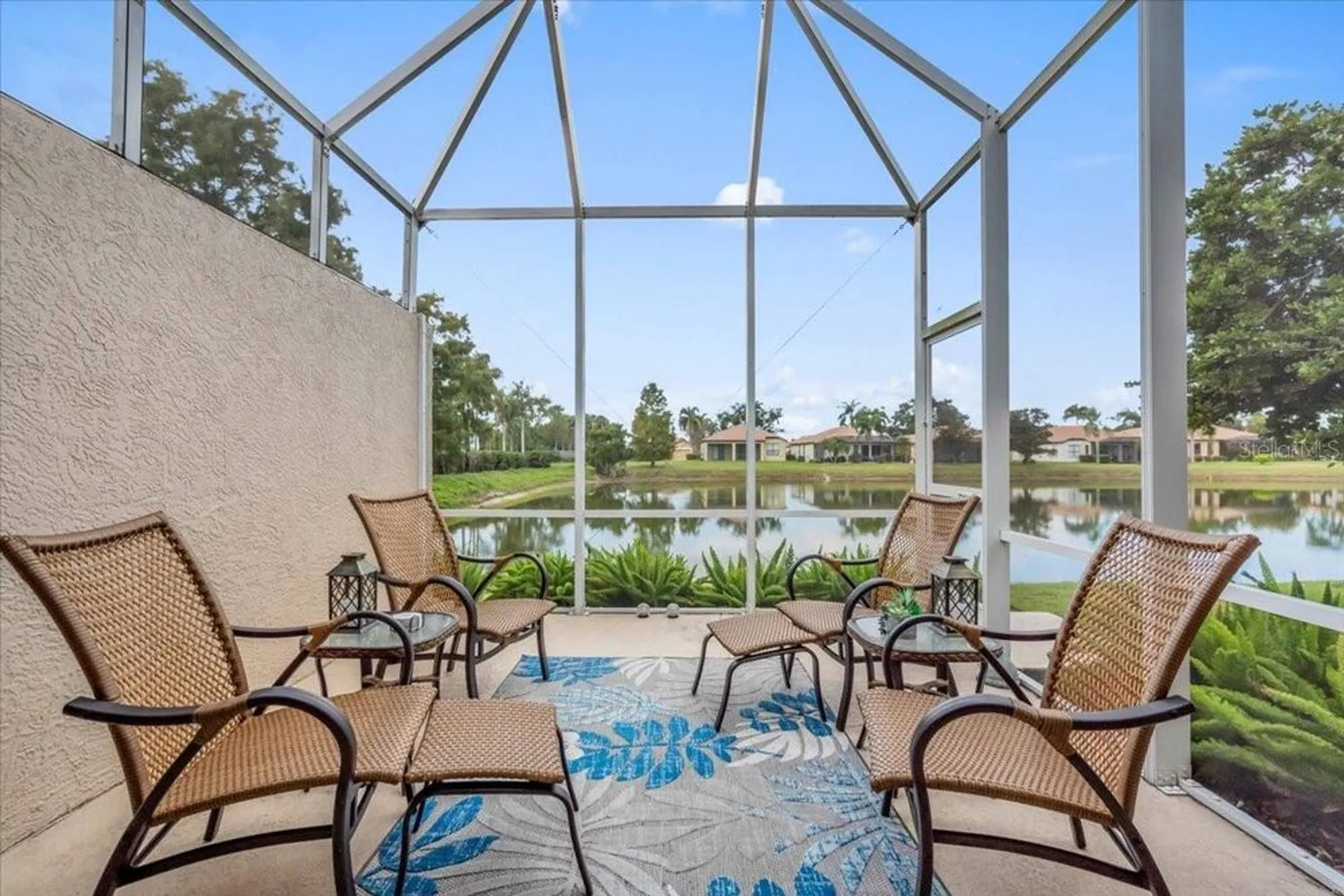 Property Slideshow image 32 of 59 | 8151 victoria falls cir, Sarasota, FL, 34243