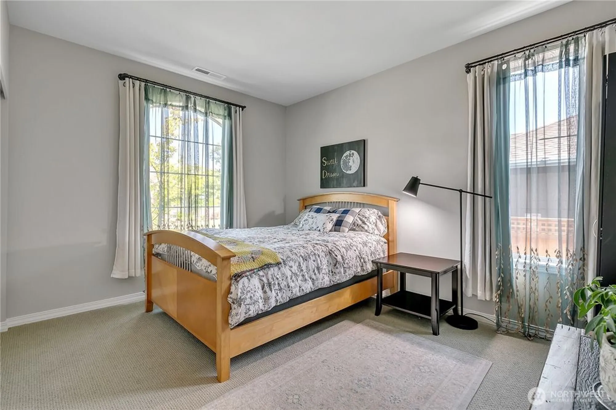 Property Slideshow image 18 of 32 | 18220 147th st, Bonney Lake, WA, 98391