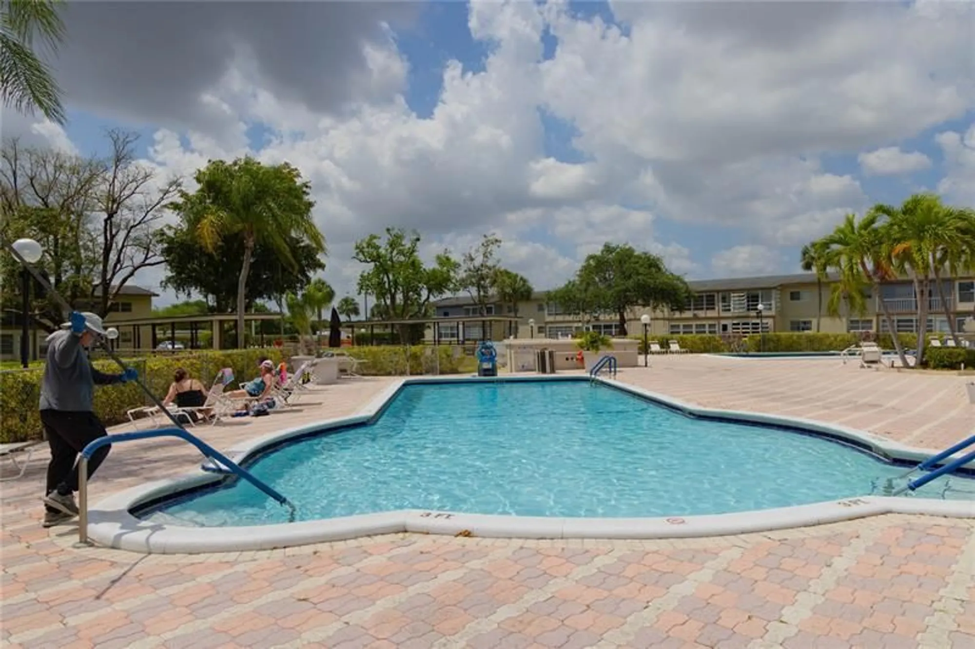 Property Slideshow image 54 of 67 | 7855 nw 5th ct 201, Margate, FL, 33063