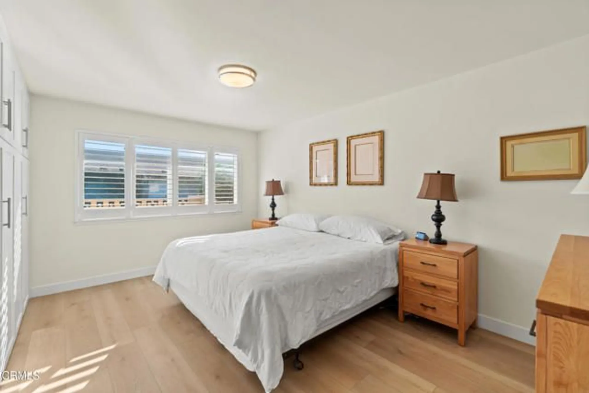 Property Slideshow image 14 of 38 | 243 e elfin grn, Port Hueneme, CA, 93041