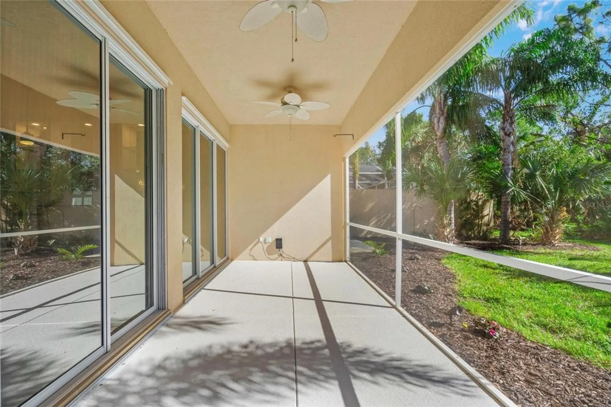 Property Slideshow image 25 of 46 | 5762 benevento dr, Sarasota, FL, 34238