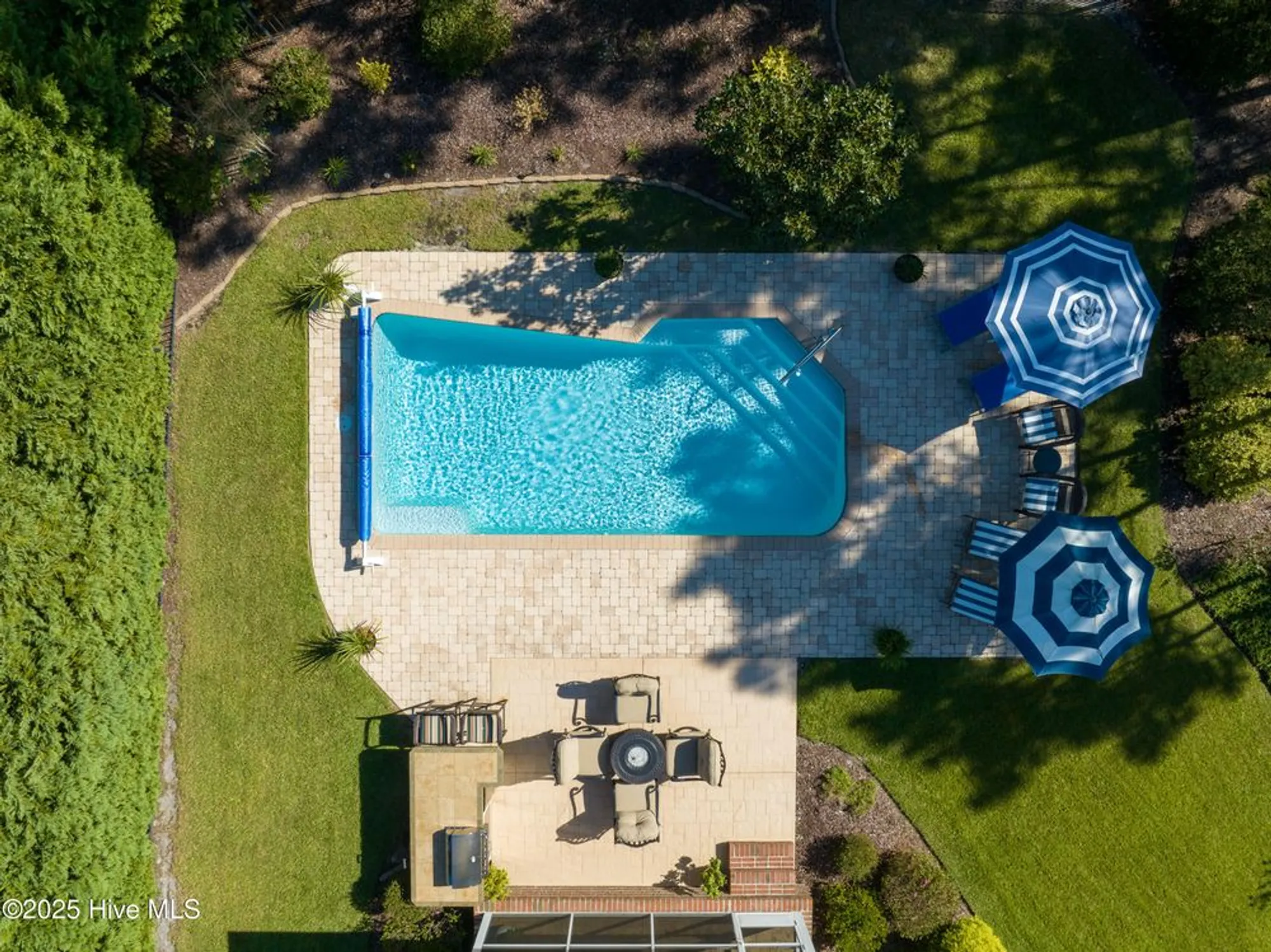 Property Slideshow image 2 of 42 | 2702 shady pine cir, Southport, NC, 28461