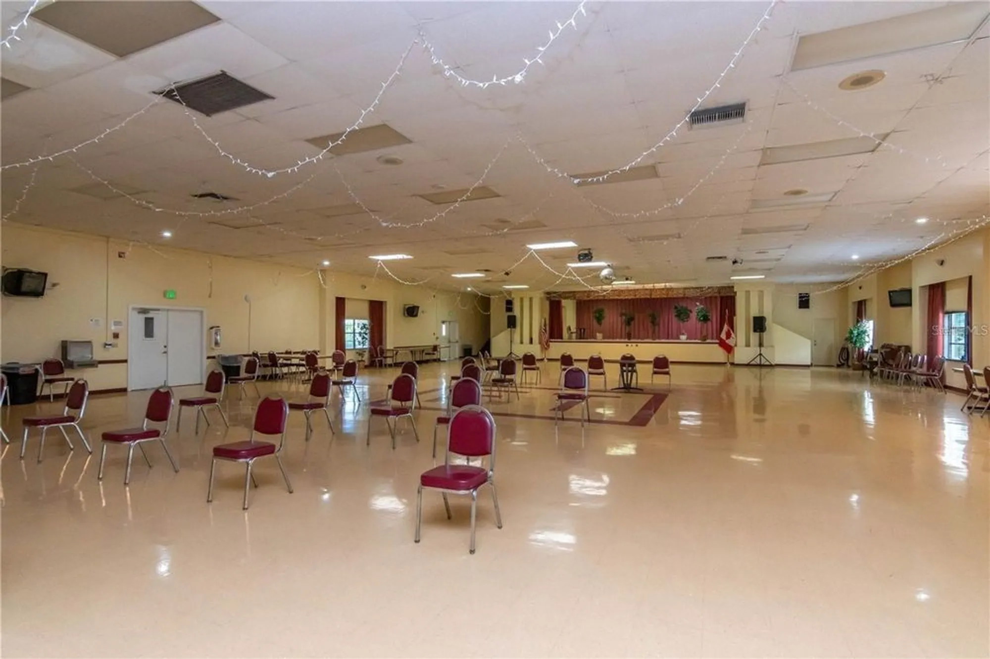 Property Slideshow image 44 of 50 | 5980 80th st n unit 210, St Petersburg, FL, 33709