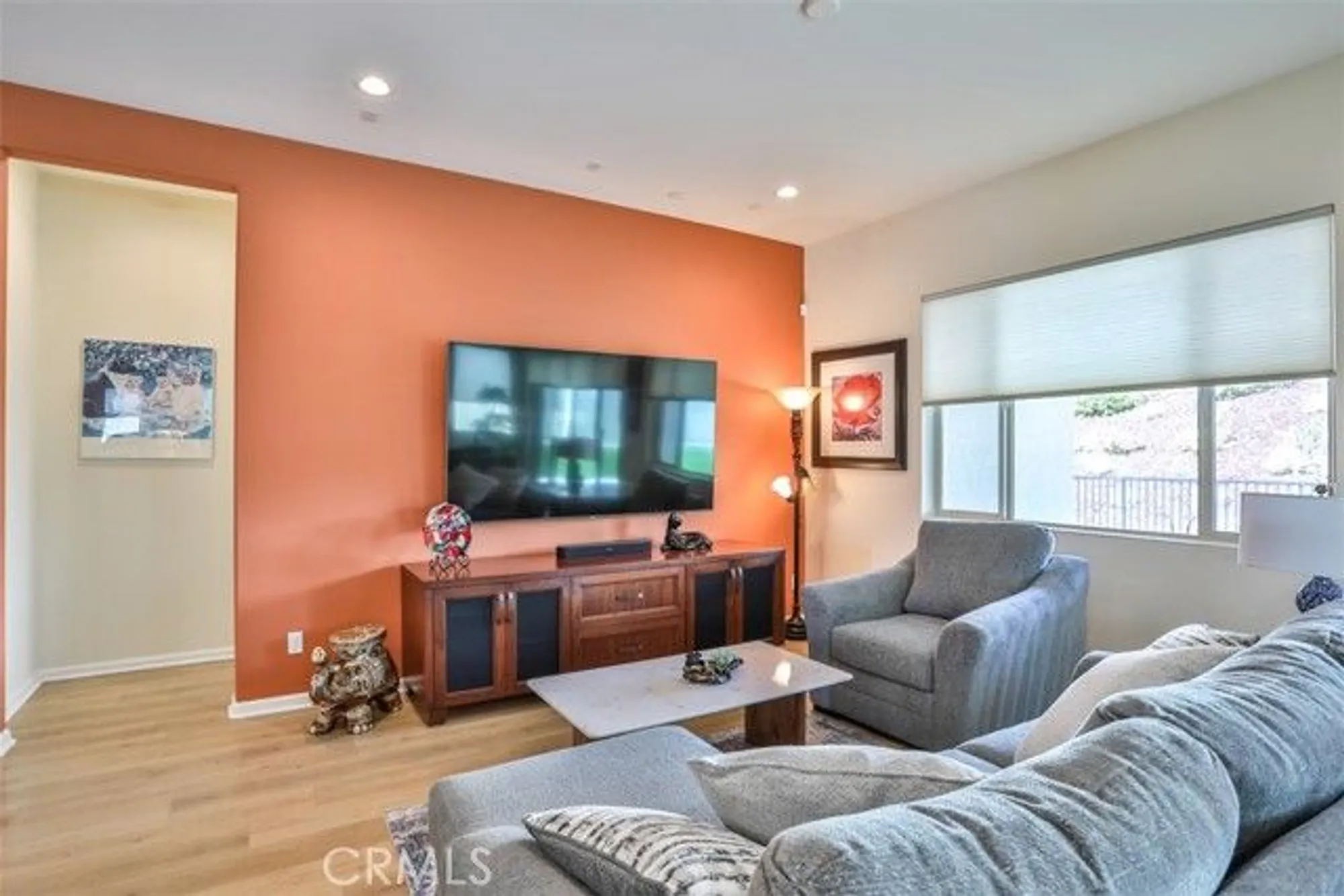 Property Slideshow image 9 of 31 | 11868 discovery ct, Corona, CA, 92883