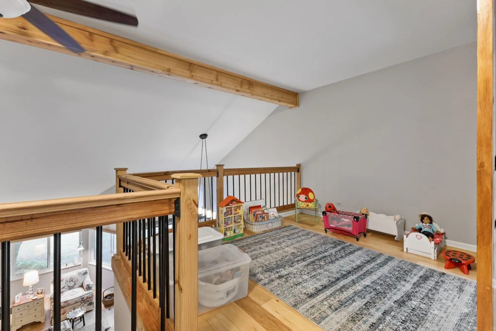 Property Slideshow image 9 of 26 | 748 shoreline rd, Lake Barrington, IL, 60010