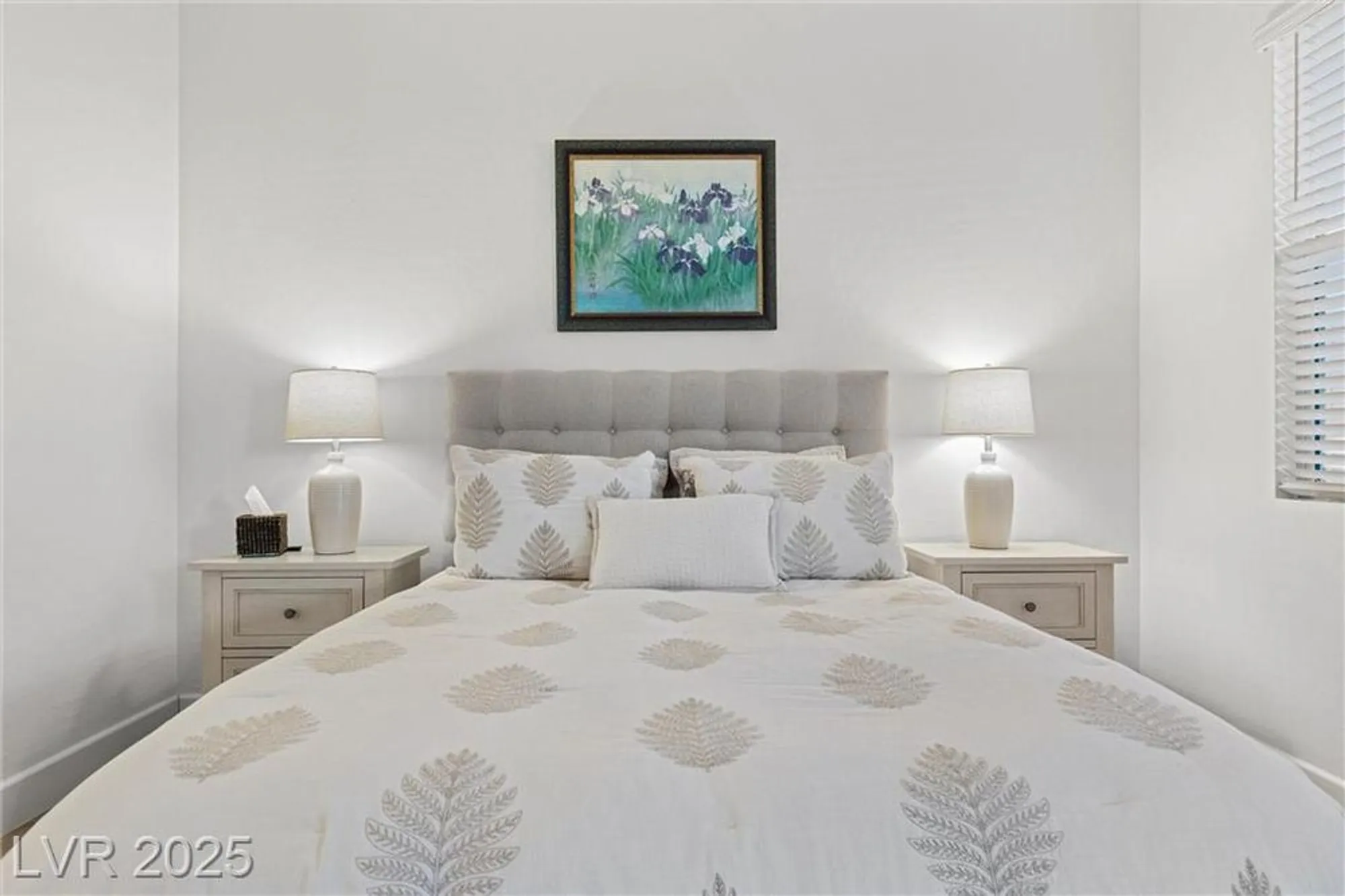 Property Slideshow image 25 of 55 | 12476 heritage bend dr, Las Vegas, NV, 89138