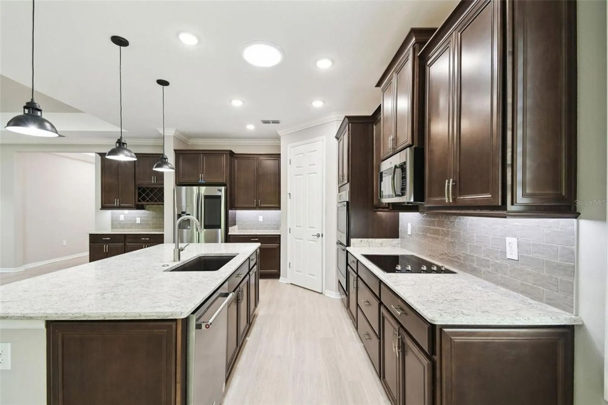 Property Slideshow image 16 of 68 | 789 cielo trl, Kissimmee, FL, 34759