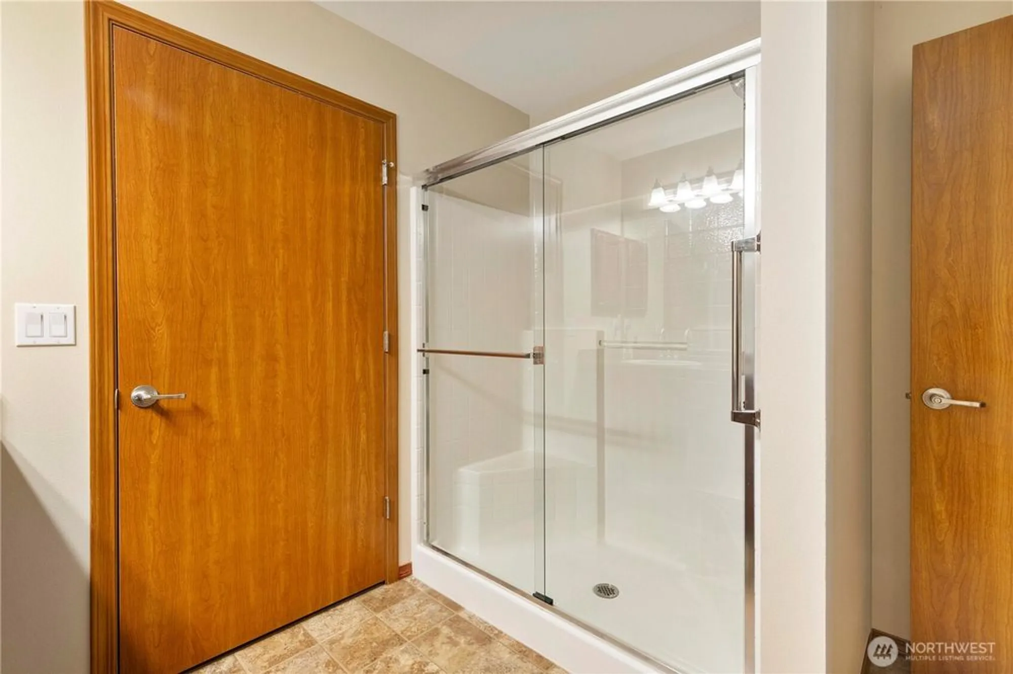 Property Slideshow image 18 of 31 | 24129 ne 112th ln # 151, Redmond, WA, 98053