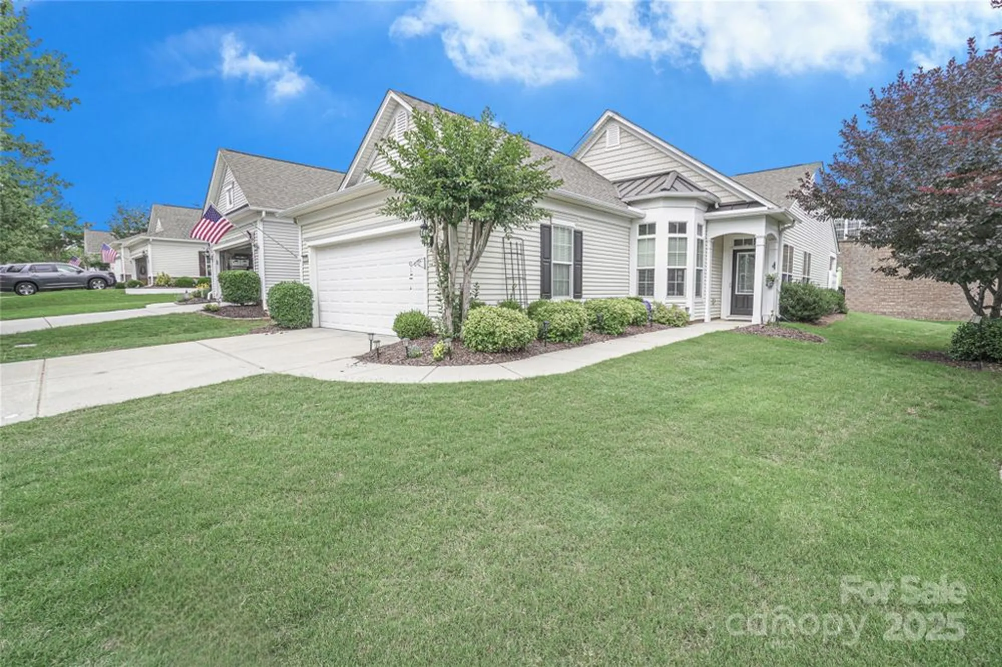 Property Slideshow image 1 of 20 | 19182 mallard dr, Fort Mill, SC, 29707