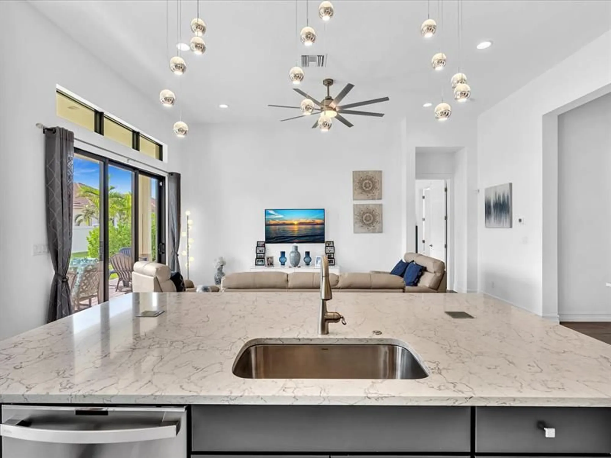 Property Slideshow image 16 of 98 | 8928 bastille cir e, Parkland, FL, 33076