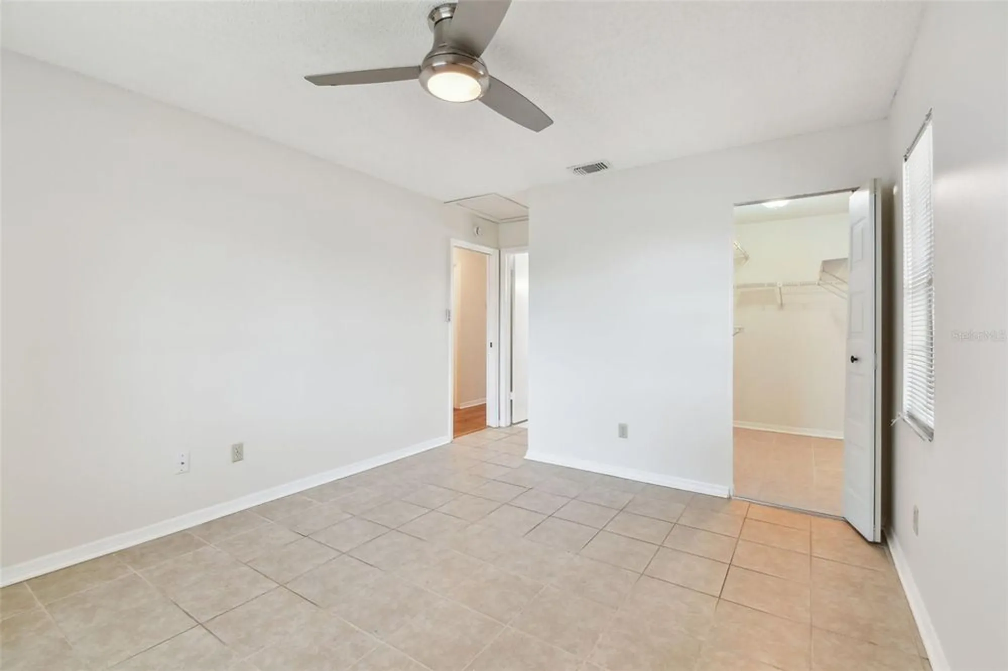 Property Slideshow image 24 of 50 | 2301 grenoble pl # 1, Sun City Center, FL, 33573
