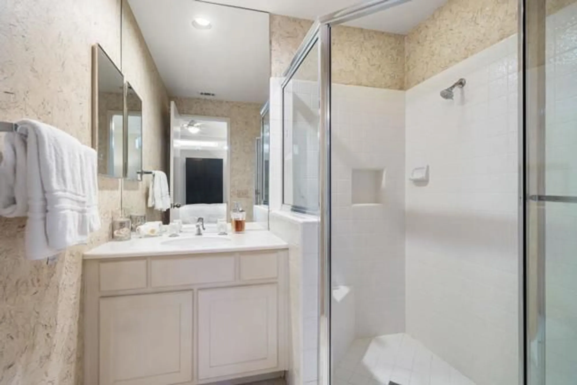 Property Slideshow image 36 of 42 | 80393 pebble bch, La Quinta, CA, 92253