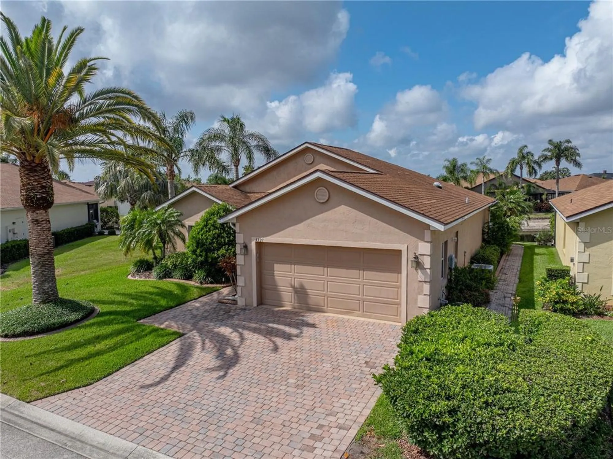 Property Slideshow image 4 of 100 | 4327 gullane dr, Lake Wales, FL, 33859