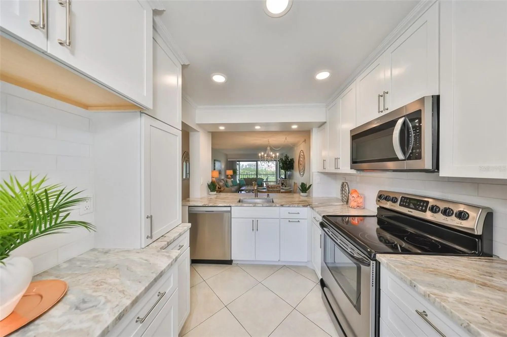 Property Slideshow image 7 of 35 | 6269 palma del mar blvd s apt 206, Saint Petersburg, FL, 33715