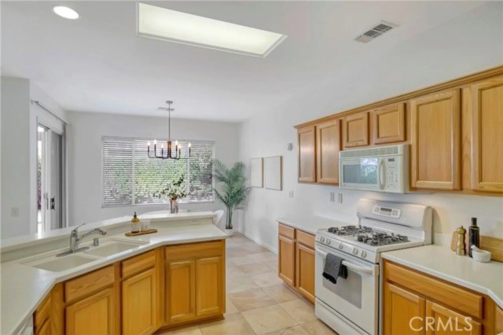 Property Slideshow image 16 of 38 | 78882 canyon vis, Palm Desert, CA, 92211