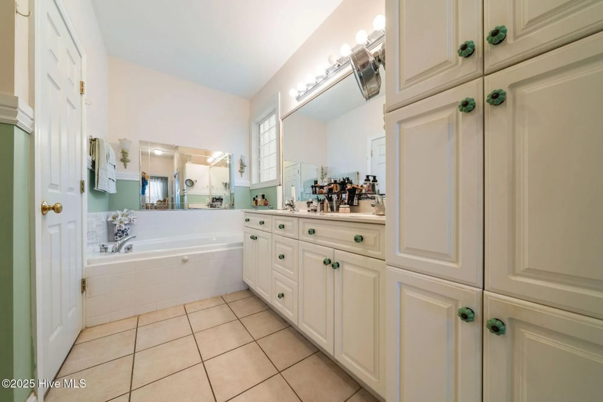 Property Slideshow image 27 of 65 | 3305 gordonia cir, Southport, NC, 28461
