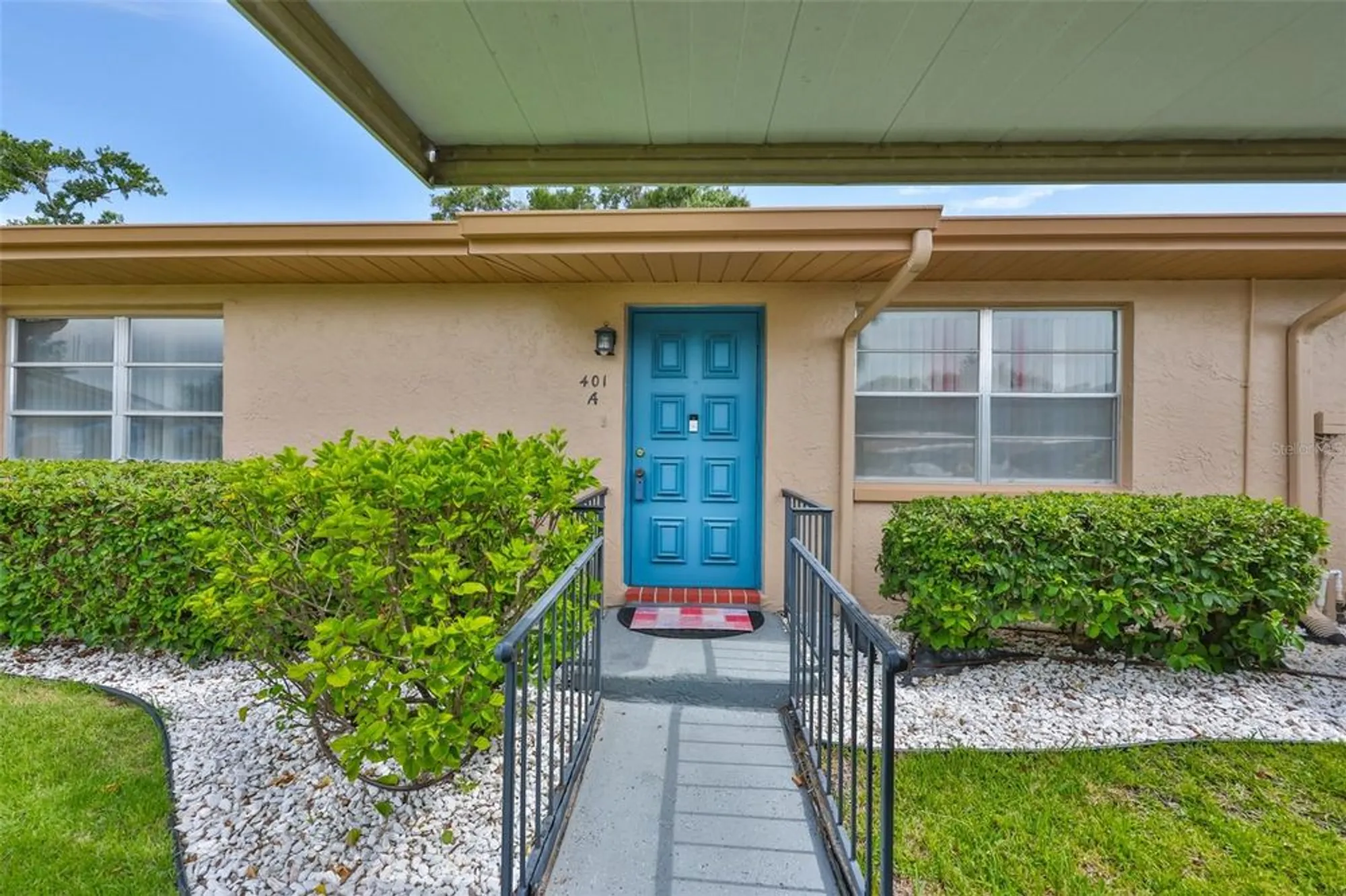 Property Slideshow image 1 of 55 | 401 feltham trl a, Sun City Center, FL, 33573