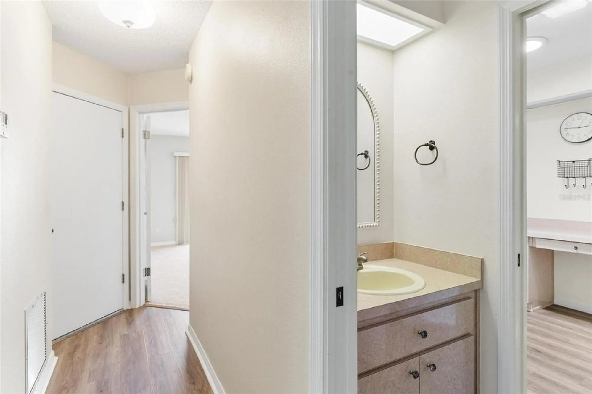 Property Slideshow image 26 of 49 | 26030 newcombe cir, Leesburg, FL, 34748