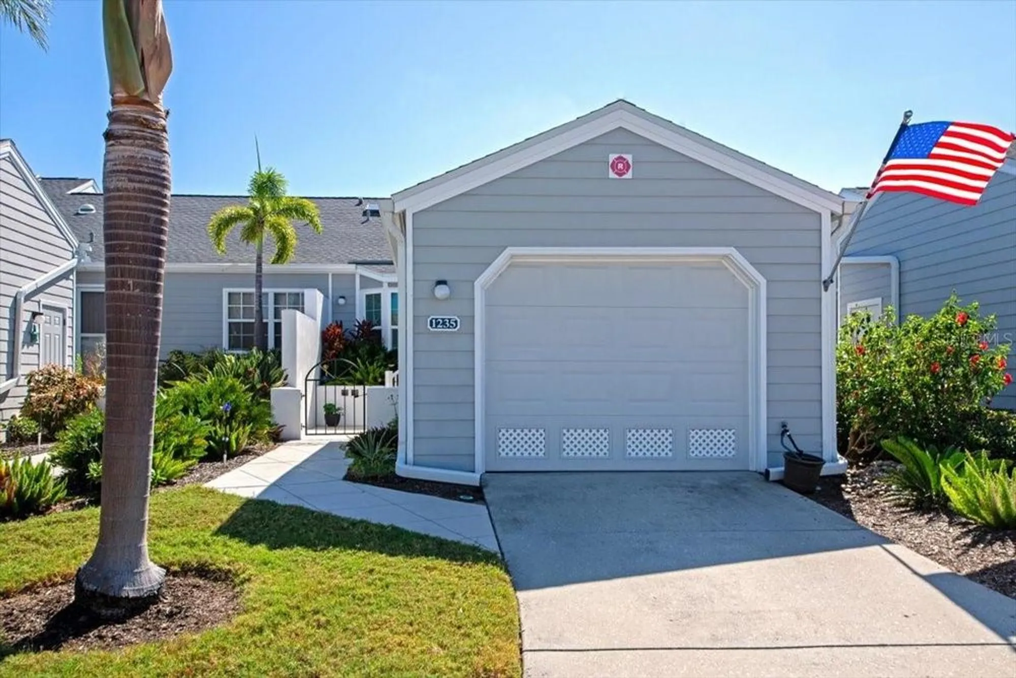 Property Slideshow image 2 of 62 | 1235 spoonbill landings cir, Bradenton, FL, 34209