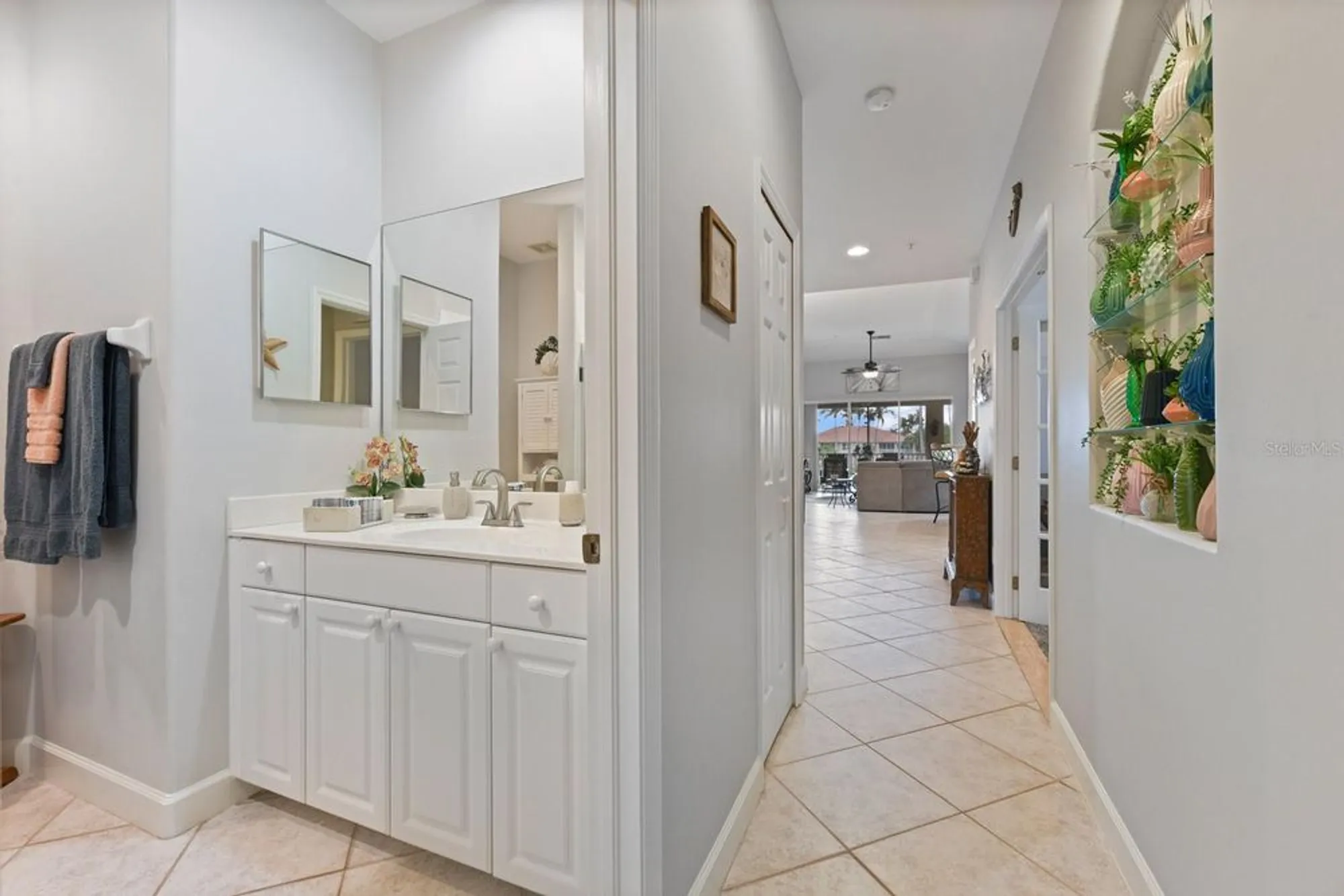 Property Slideshow image 36 of 61 | 3328 sunset key cir d, Punta Gorda, FL, 33955