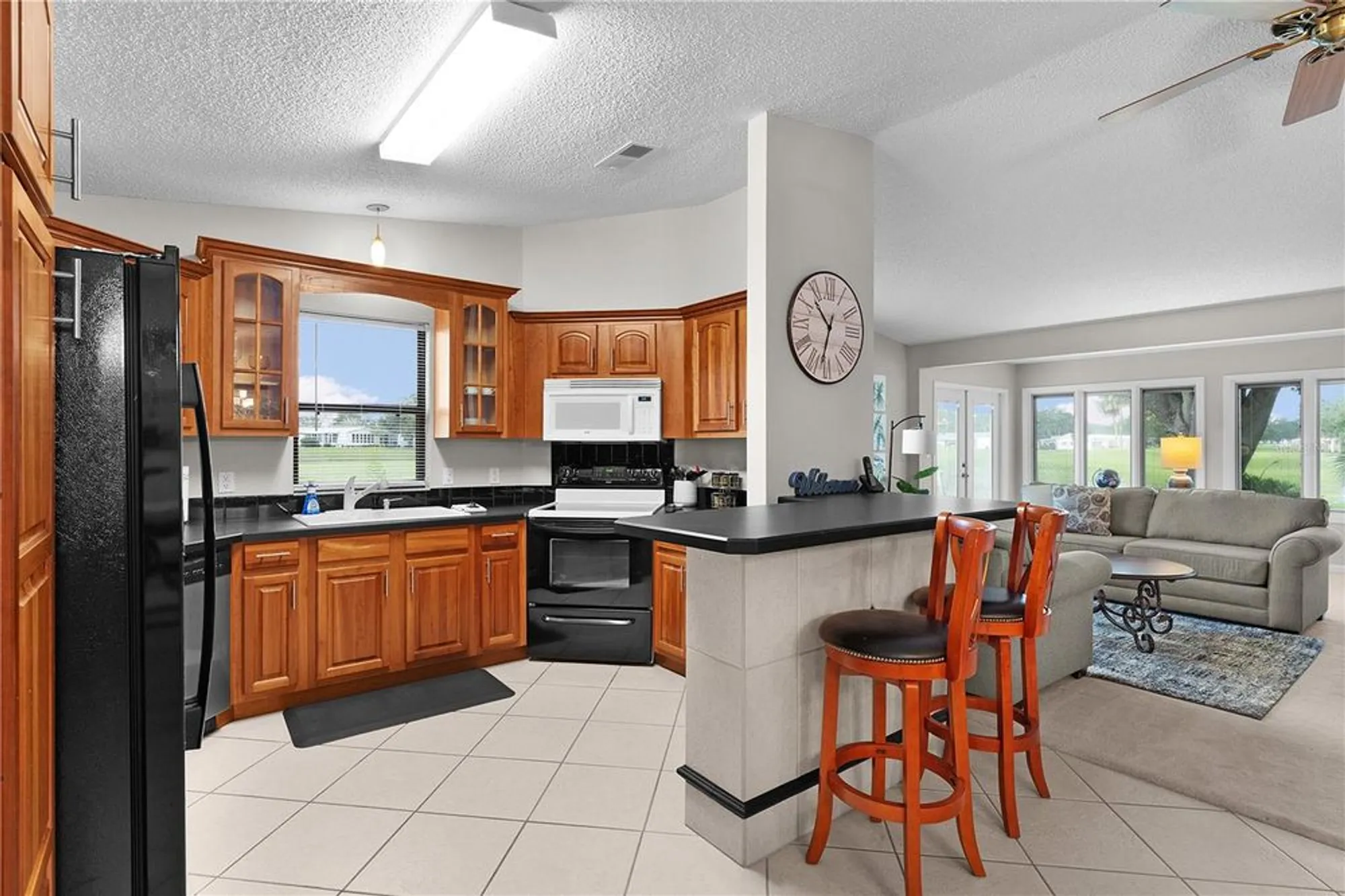 Property Slideshow image 15 of 34 | 1815 kaufman cir, The Villages, FL, 32159