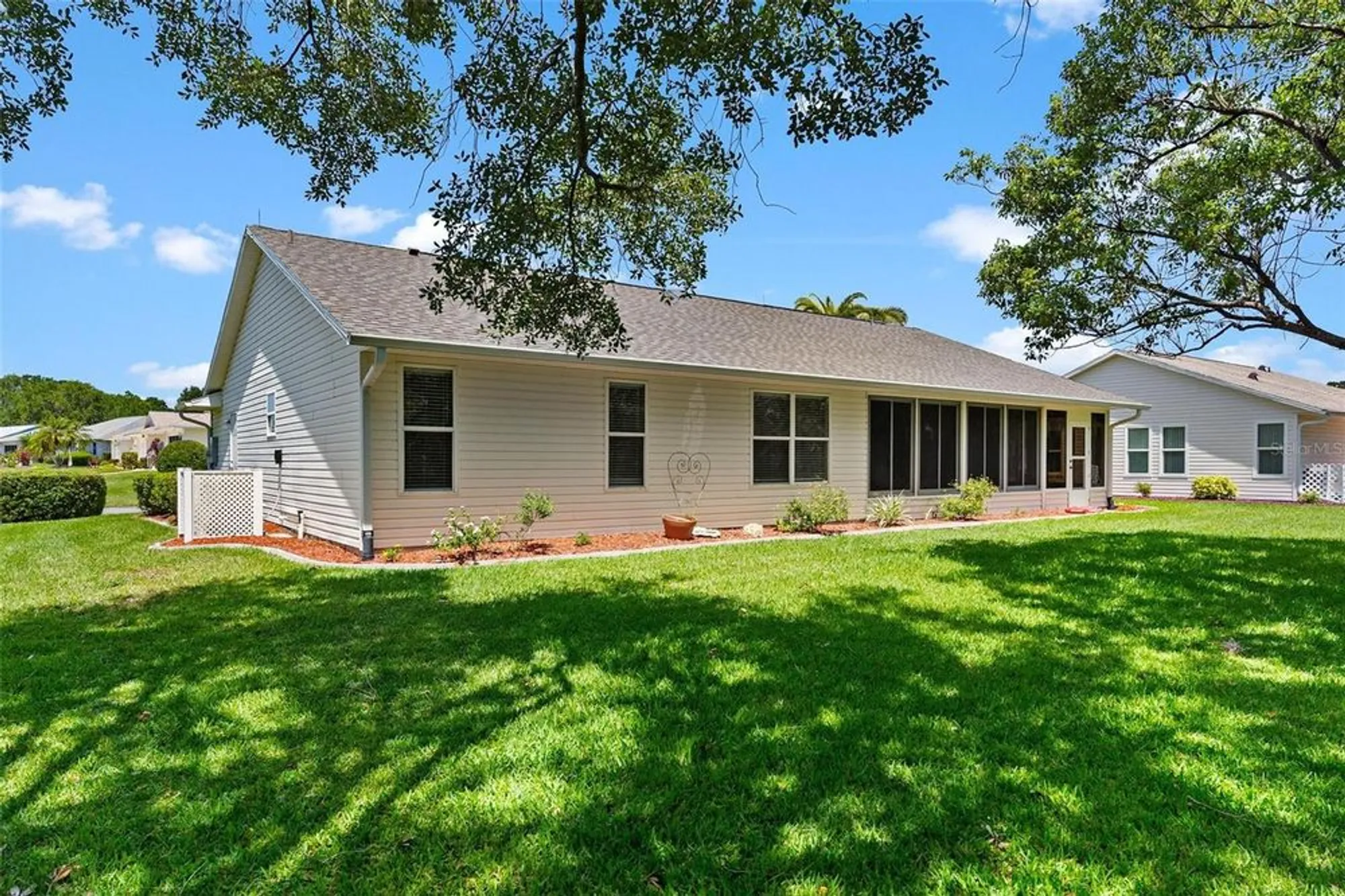 Property Slideshow image 38 of 48 | 26608 racquet cir, Leesburg, FL, 34748