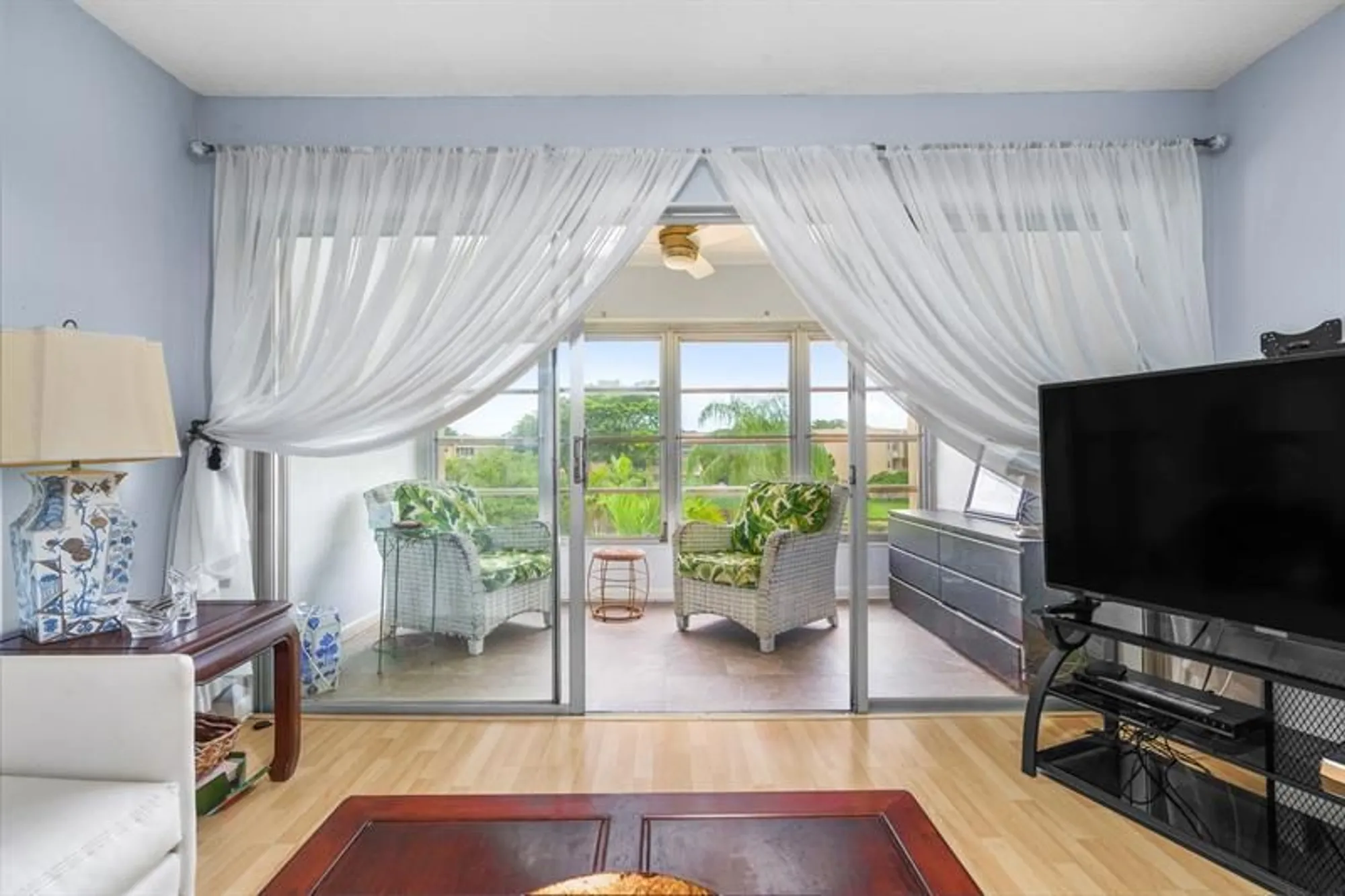 Property Slideshow image 6 of 58 | 5961 nw 61st ave apt 301, Tamarac, FL, 33319