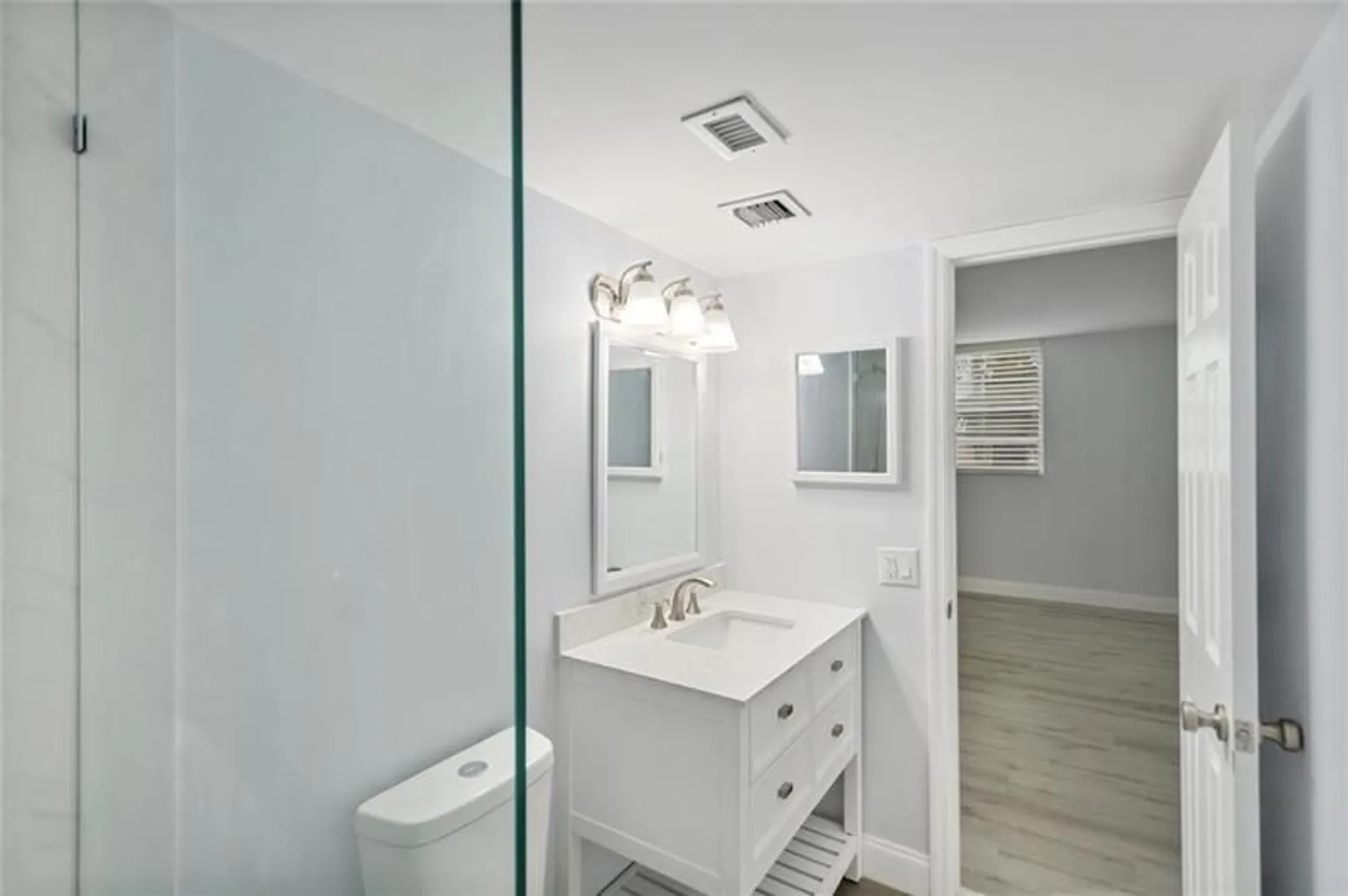 Property Slideshow image 14 of 31 | 2731 ne 14th street cswy apt 232, Pompano Beach, FL, 33062