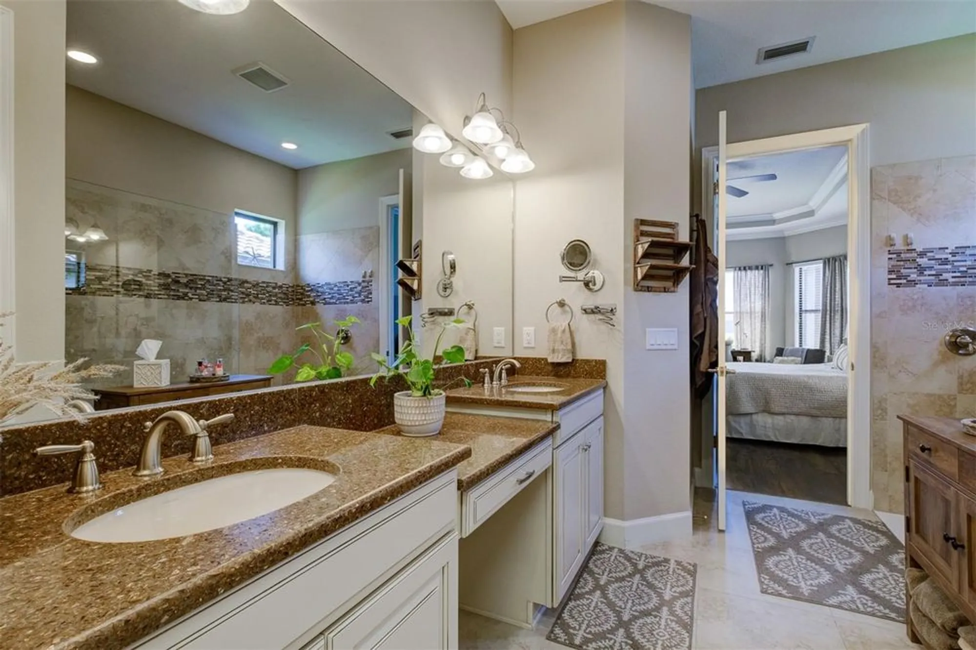 Property Slideshow image 48 of 77 | 13118 sorrento way, Bradenton, FL, 34211