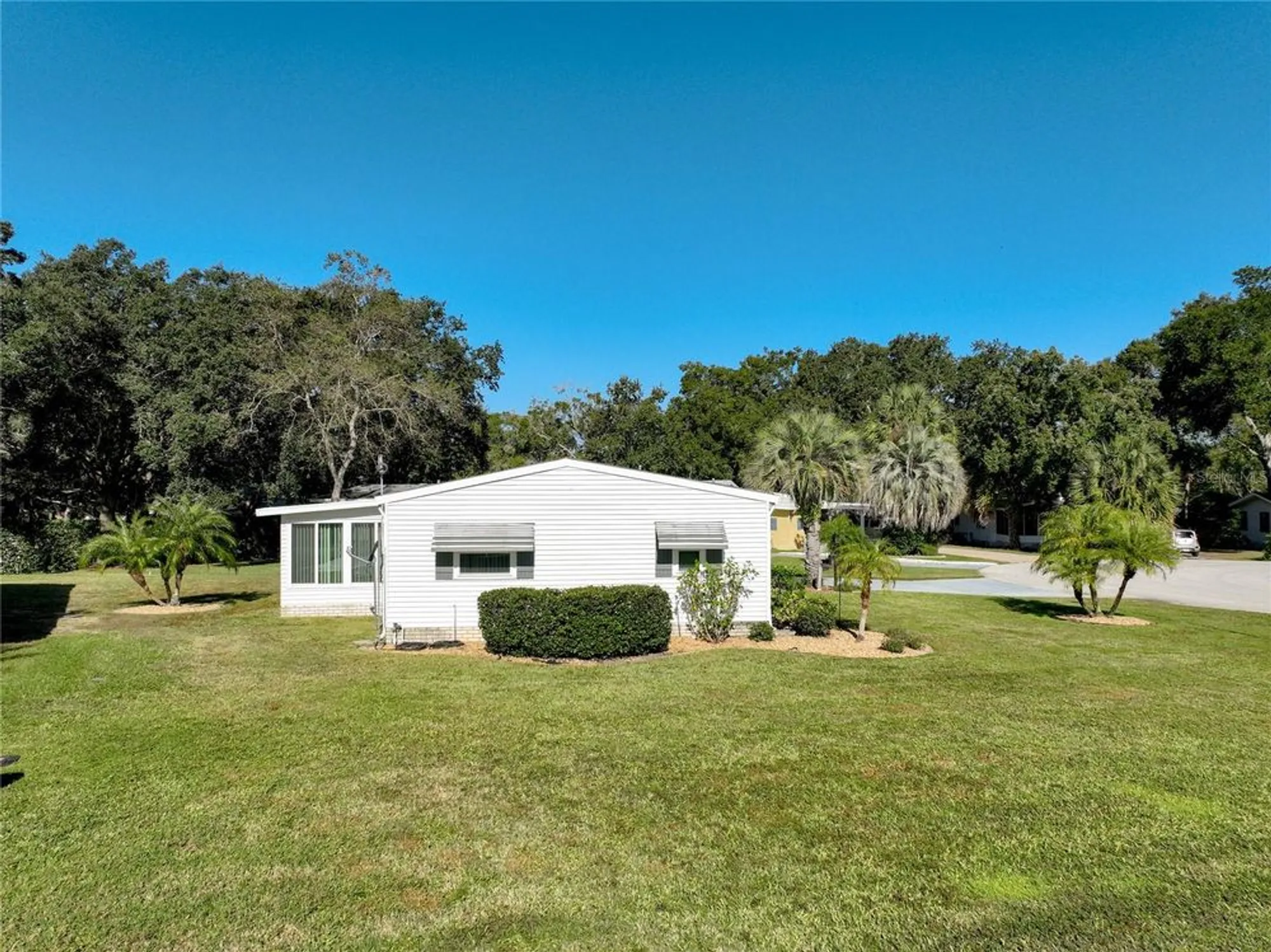 Property Slideshow image 37 of 45 | 25125 bellevue, Leesburg, FL, 34748