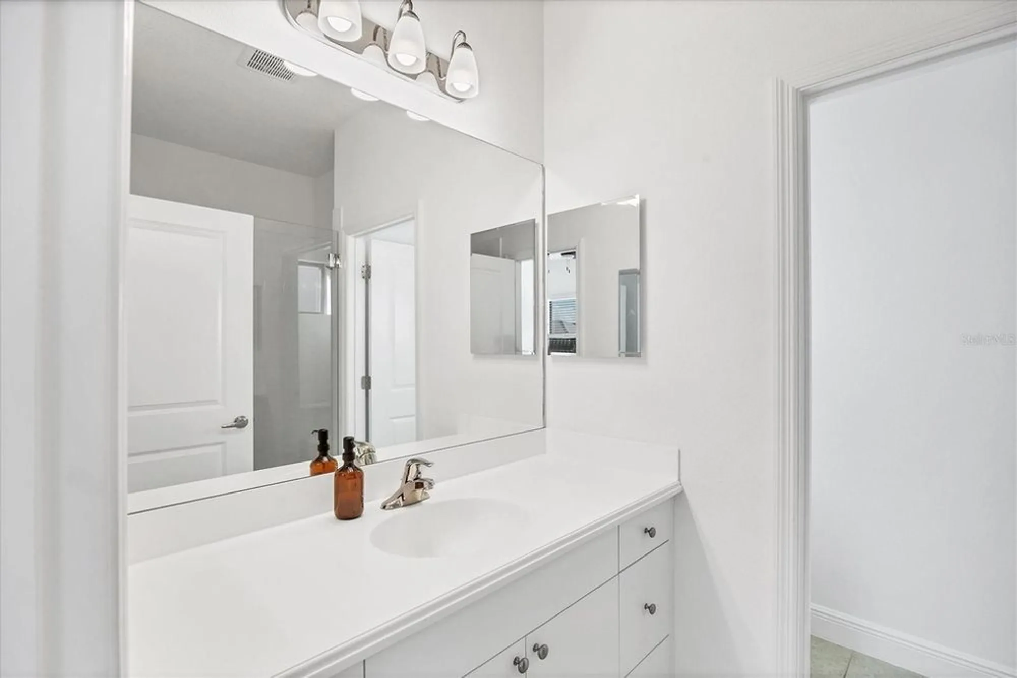 Property Slideshow image 24 of 64 | 12734 aquamarine ave, Bradenton, FL, 34211