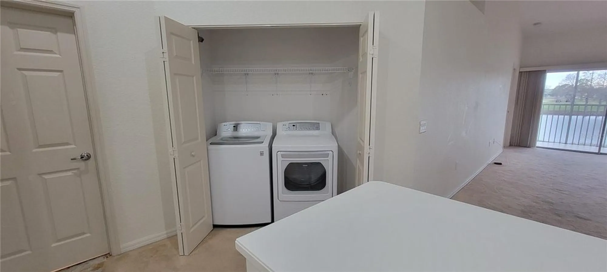 Property Slideshow image 22 of 75 | 6834 fairview ter # 6834, Bradenton, FL, 34203