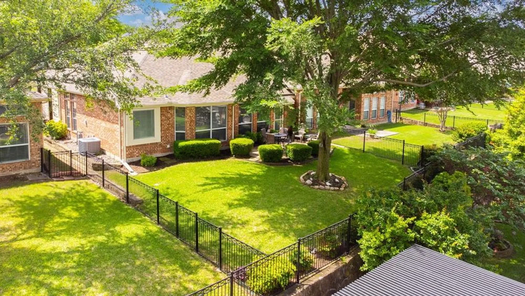 Property Slideshow image 4 of 33 | 1453 cattle baron ct, Fairview, TX, 75069