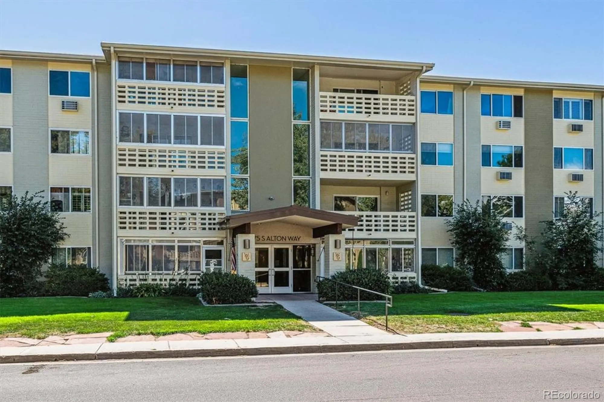 Property Slideshow image 15 of 31 | 775 s alton way 6c, Denver, CO, 80247