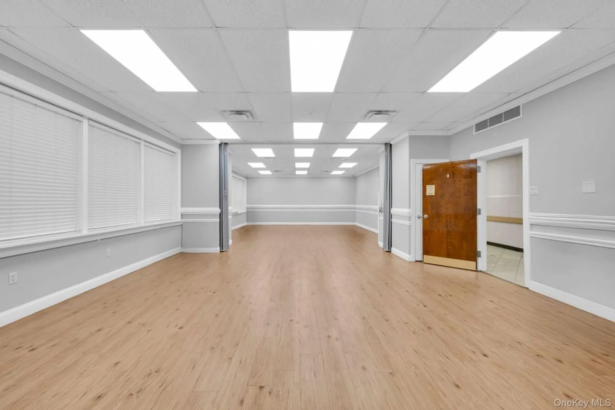 Property Slideshow image 20 of 24 | 380 woodbridge dr d, Ridge, NY, 11961