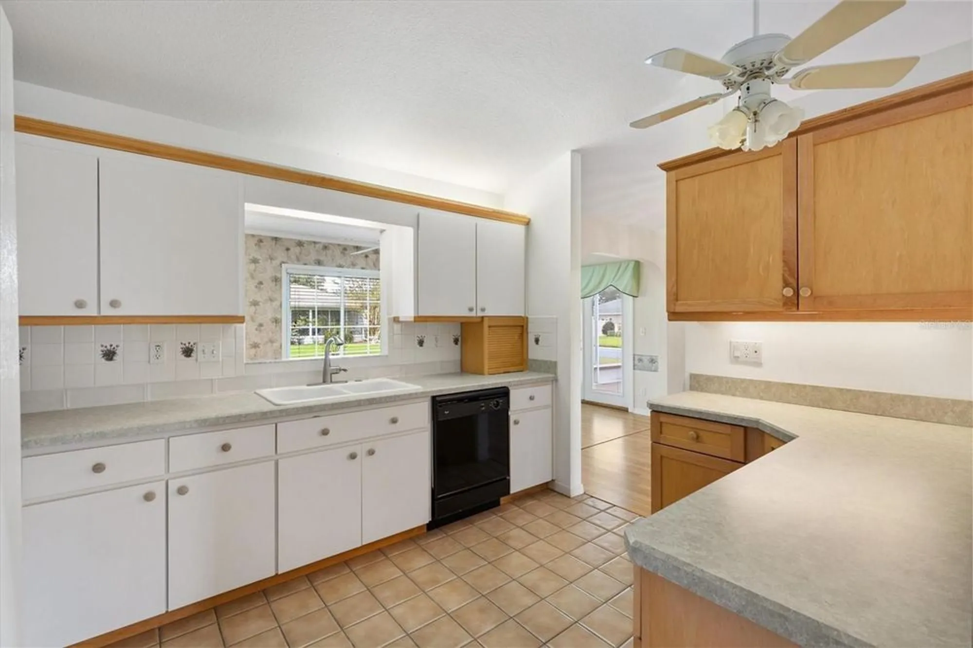 Property Slideshow image 10 of 37 | 13875 se 86th ter, Summerfield, FL, 34491