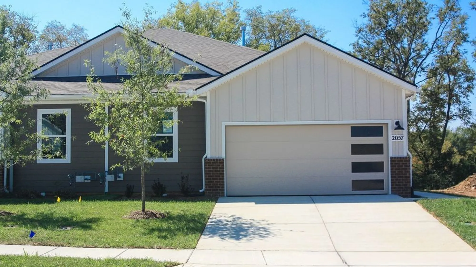 Property Slideshow image 2 of 68 | 2237 holmesburg pvt cir, Gallatin, TN, 37066