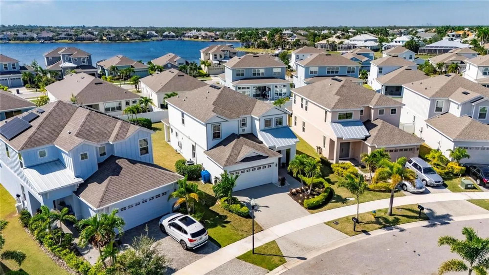 Property Slideshow image 61 of 91 | 324 blackrock ln, Apollo Beach, FL, 33572