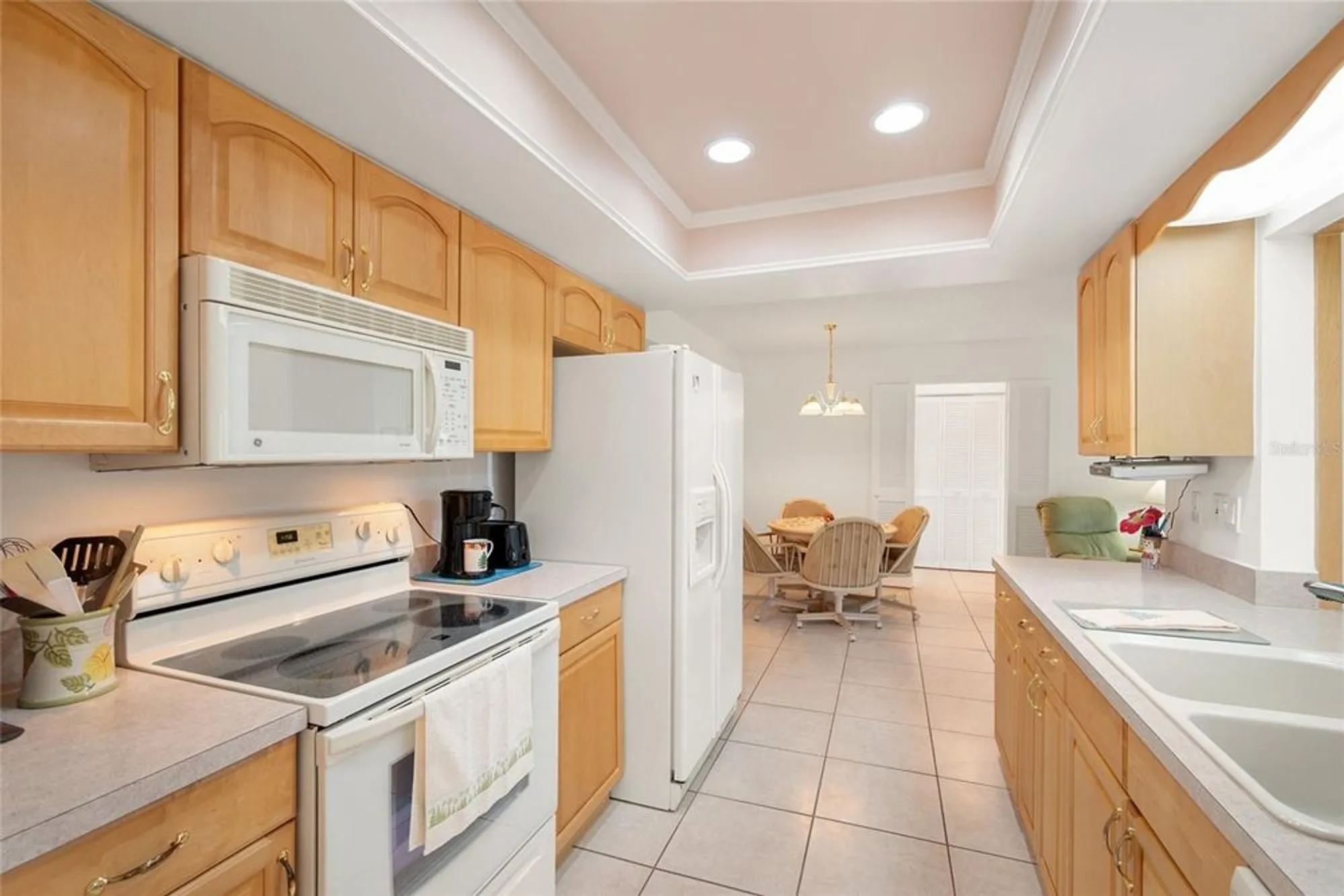 Property Slideshow image 16 of 34 | 1730 dugall ct, Palm Harbor, FL, 34684