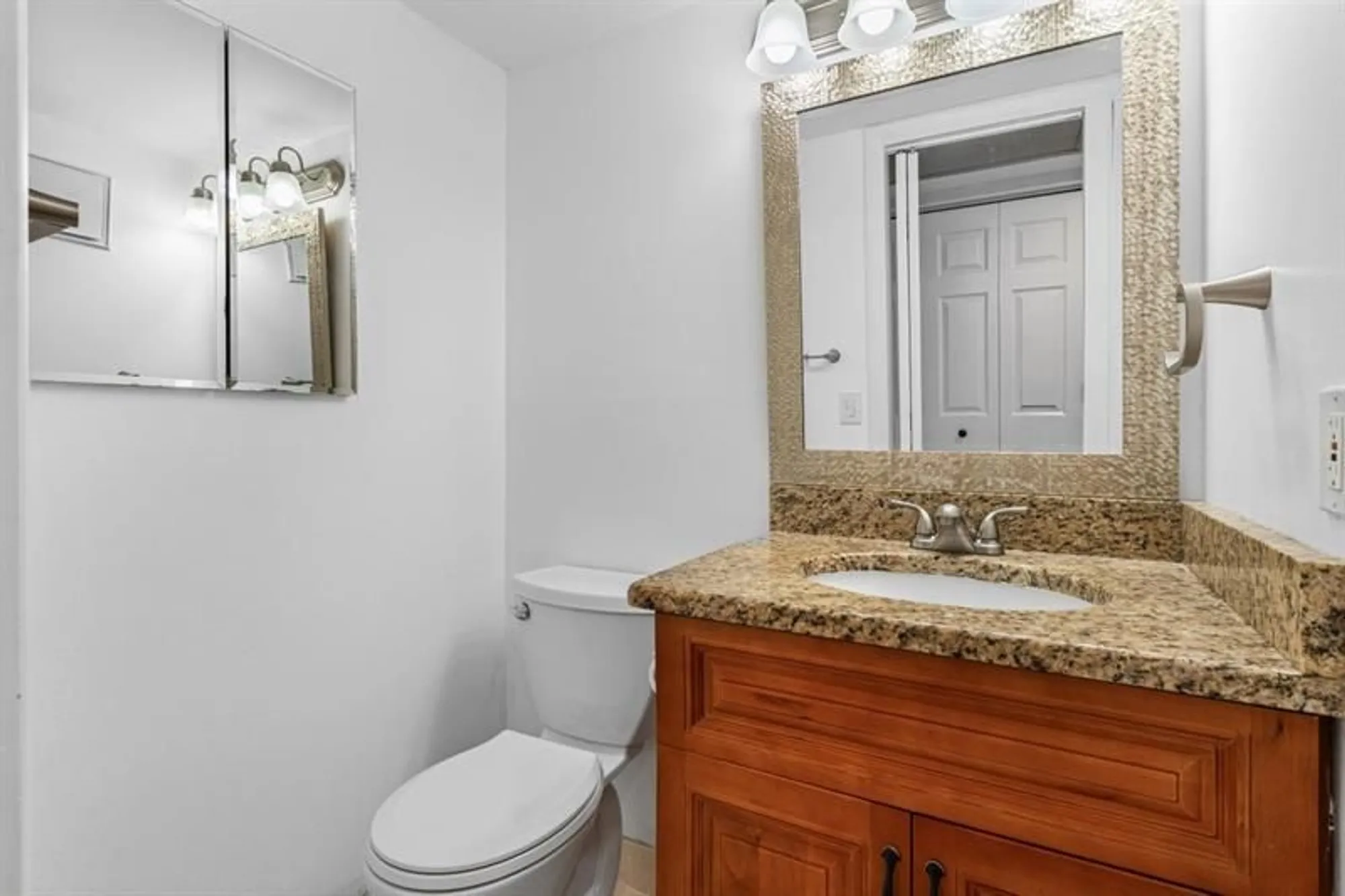 Property Slideshow image 8 of 62 | 1084 harwood f # 1084, Deerfield Beach, FL, 33442