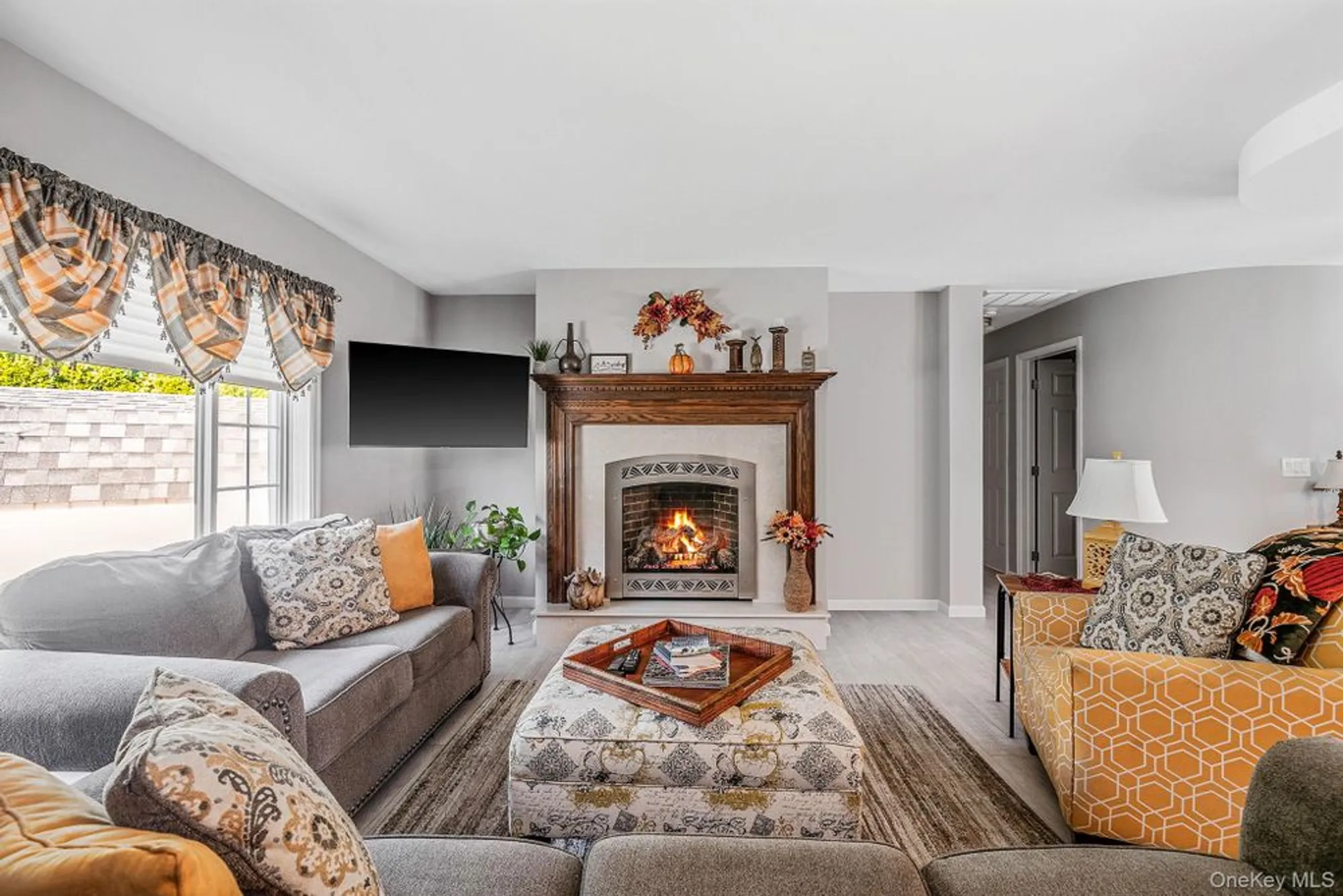 Property Slideshow image 15 of 48 | 1407 middle rd unit 258, Calverton, NY, 11933