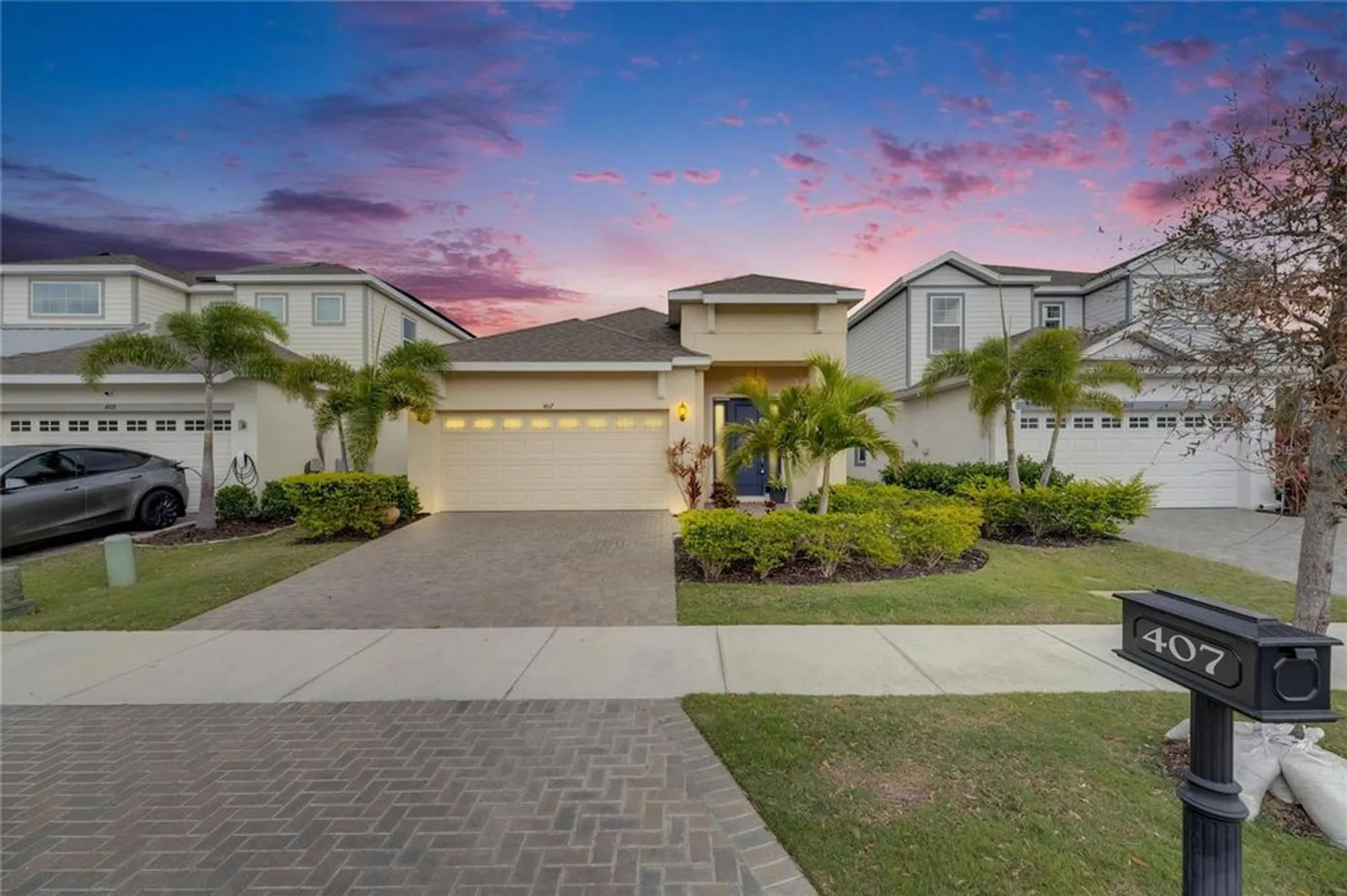 Property Slideshow image 5 of 87 | 407 sandsend ct, Apollo Beach, FL, 33572