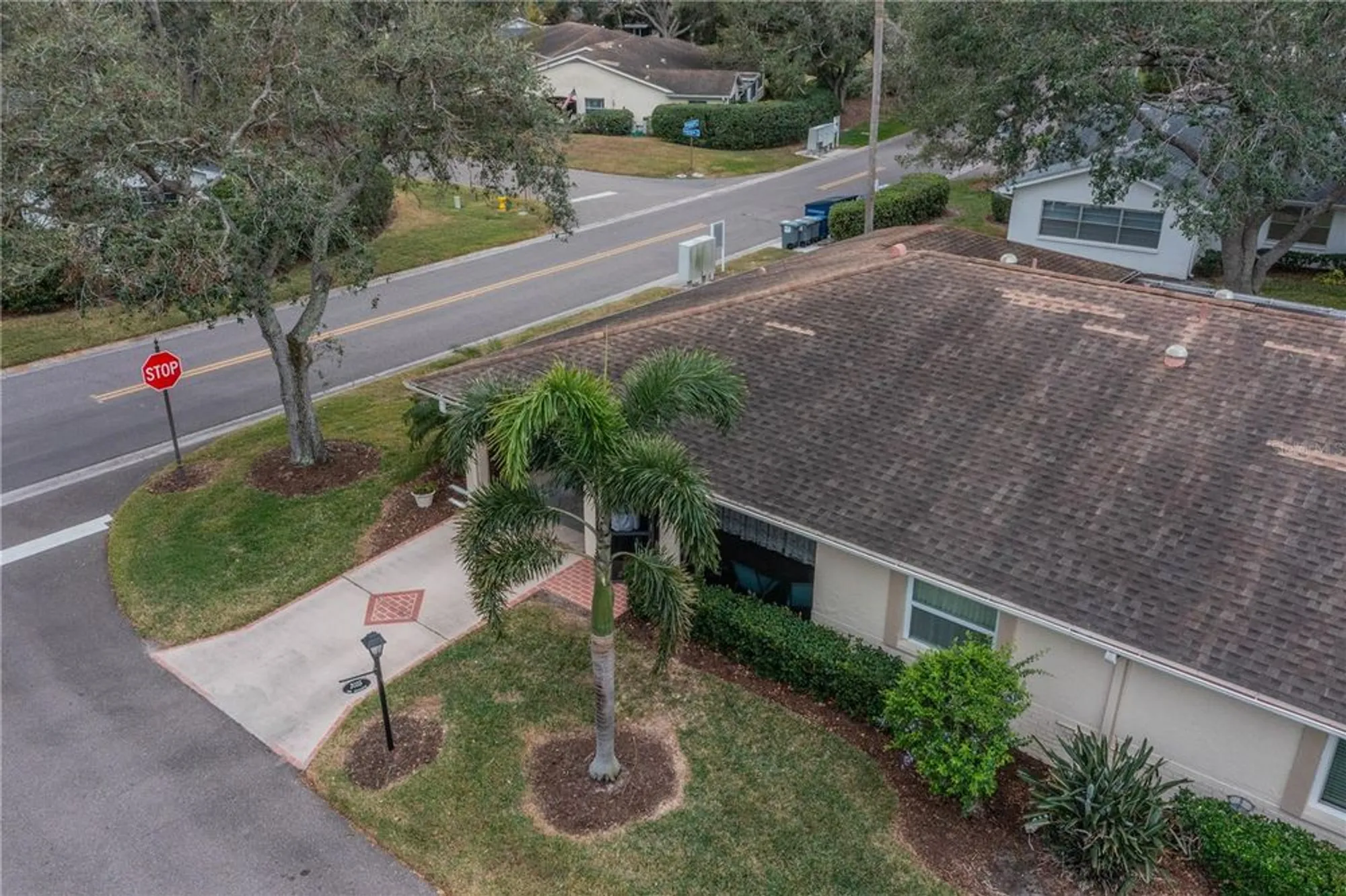 Property Slideshow image 5 of 34 | 2035 hampstead cir # 275, Sun City Center, FL, 33573