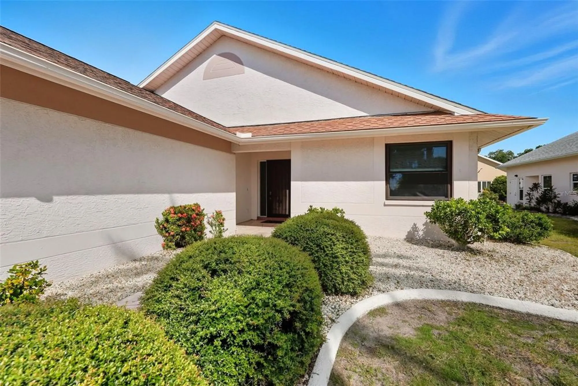 Property Slideshow image 4 of 32 | 1603 e del webb blvd, Sun City Center, FL, 33573