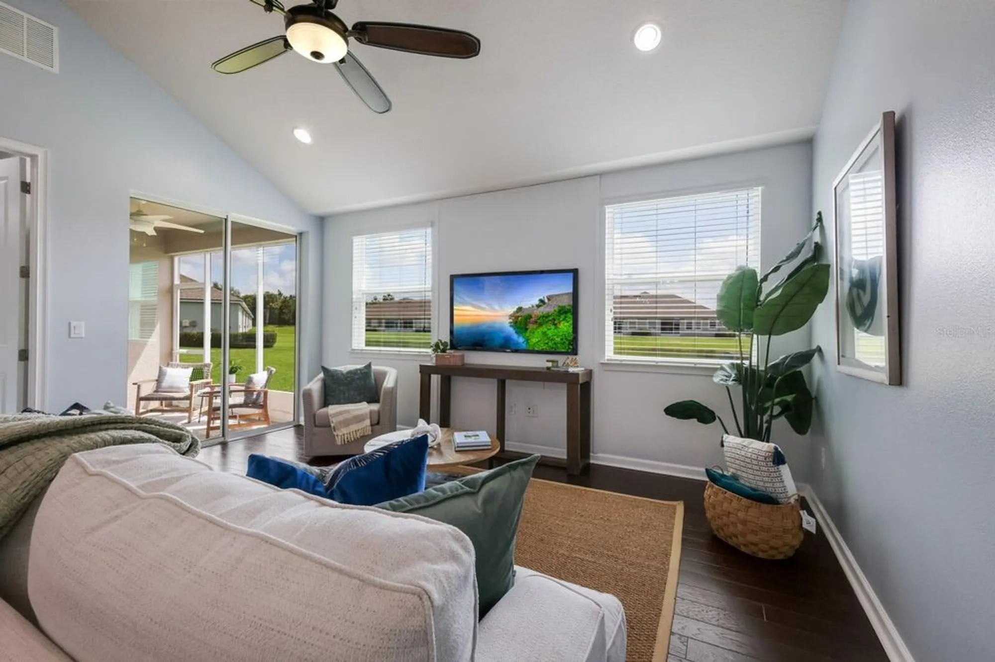 Property Slideshow image 10 of 41 | 5237 blossom cv, Lakewood Ranch, FL, 34211