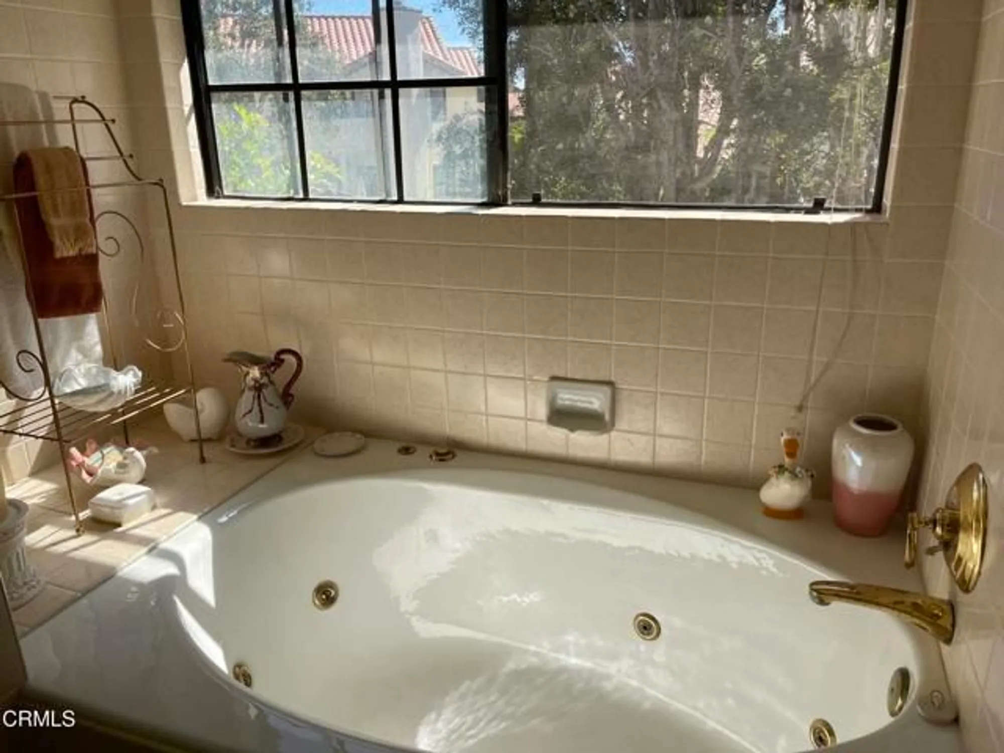 Property Slideshow image 46 of 75 | 2240 cannes sq, Oxnard, CA, 93035