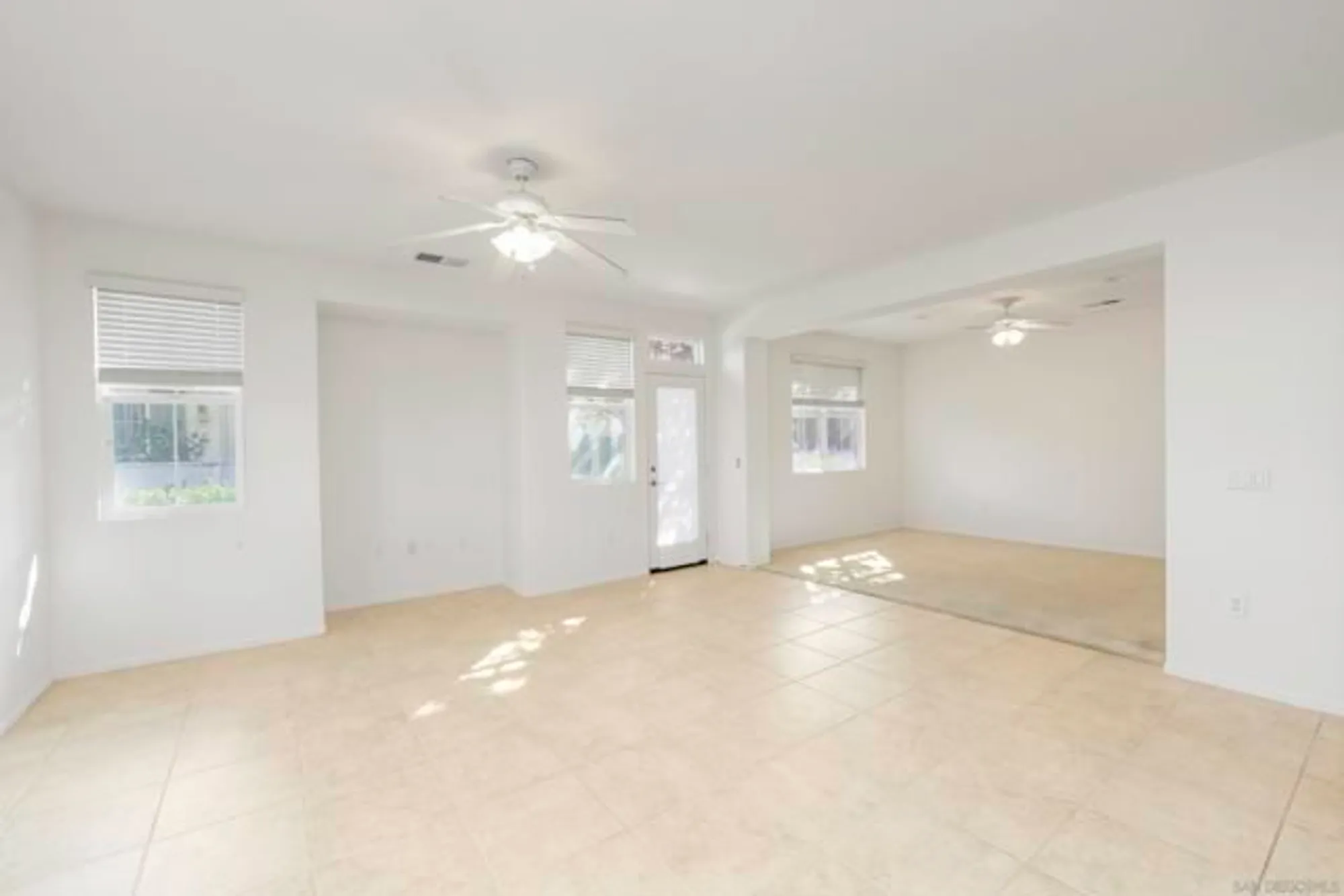 Property Slideshow image 2 of 47 | 1645 beaver crk a, Beaumont, CA, 92223