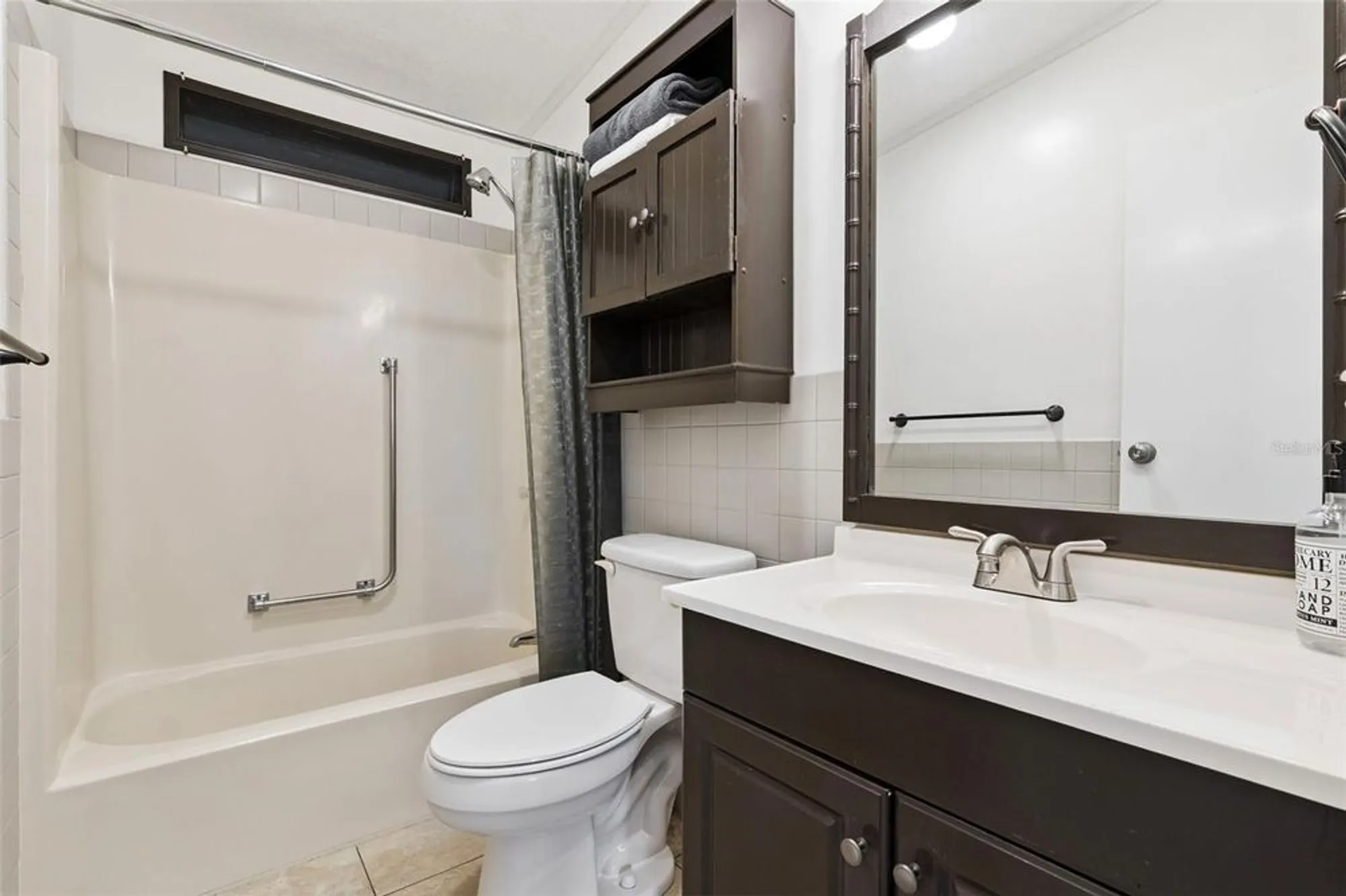 Property Slideshow image 16 of 42 | 24802 pine hl, Leesburg, FL, 34748